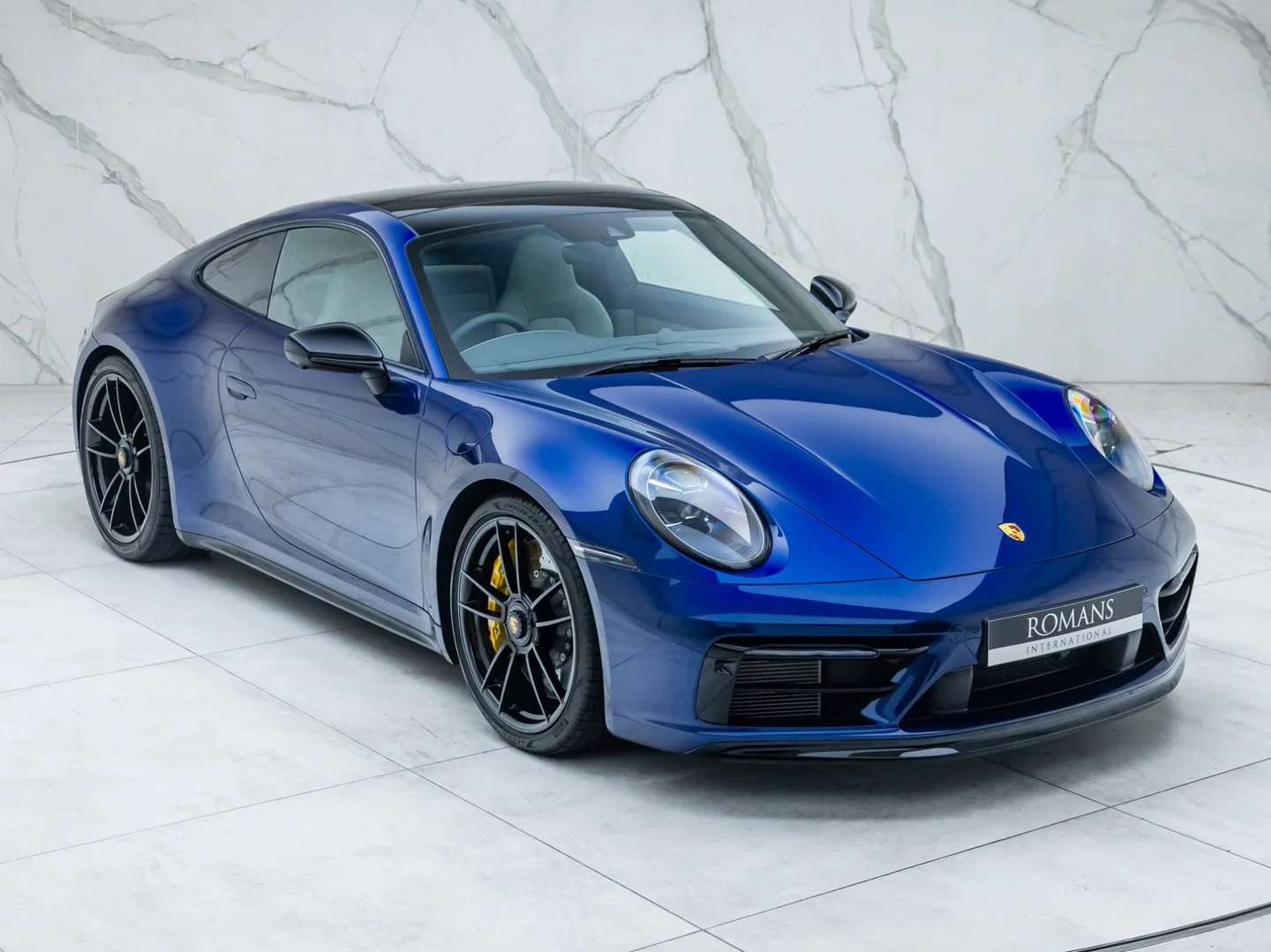 2024 Porsche 911 Carrera GTS 992 angeboten von einem Fachhändler in Banstead, Vereinigtes Königreich, Hauptfoto