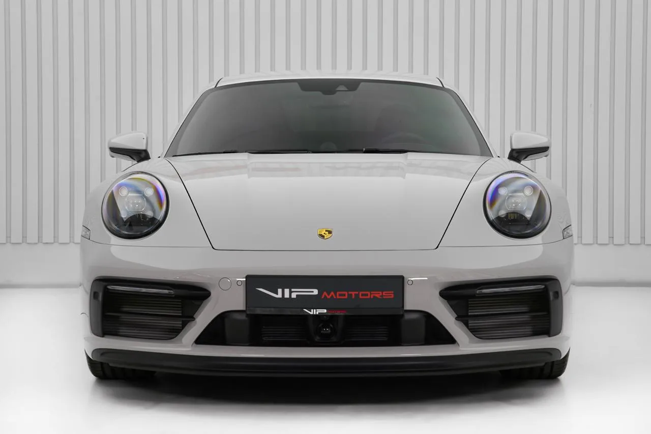 2024 Porsche 911 Carrera GTS, 2/12