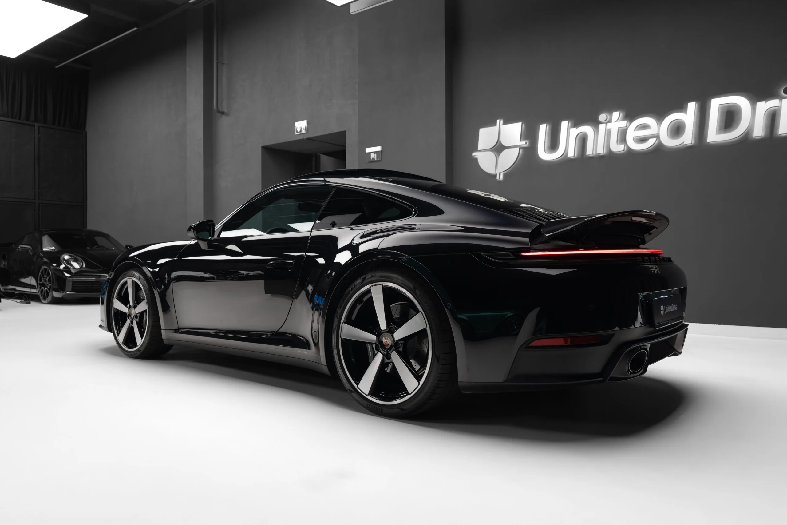 2024 Porsche 911 Carrera, 8/30