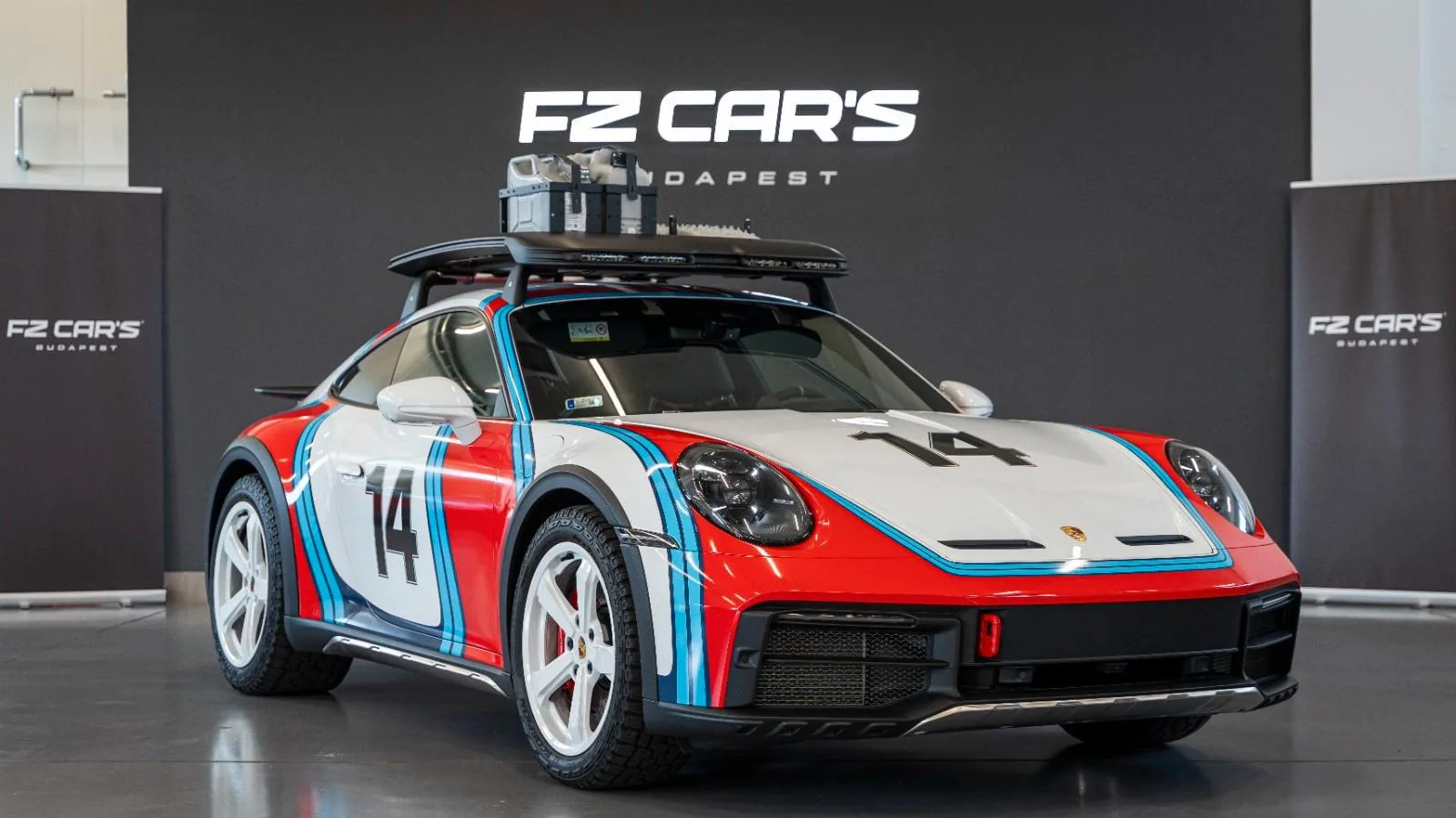 2024 Porsche 911 Dakar angeboten von einem Fachhändler in Budapest, Ungarn, Hauptfoto