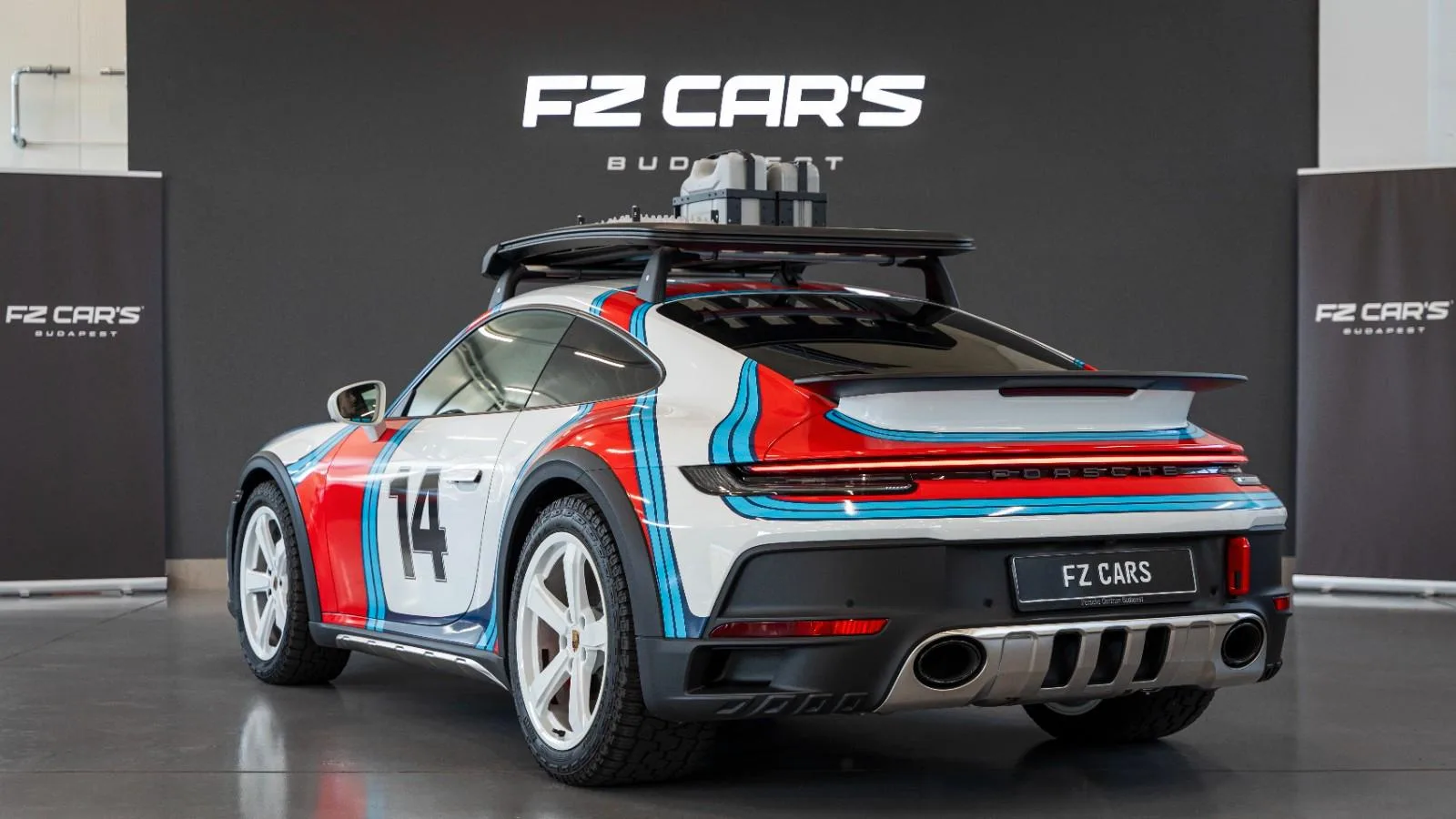 2024 Porsche 911 Dakar, 3/14