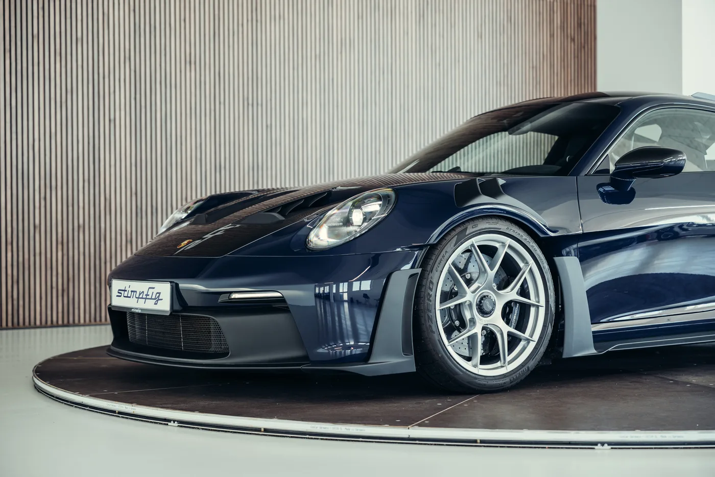 2024 Porsche 911 GT3 RS proposée par un spécialiste de la voiture de collection à Stuttgart, Allemagne, photo 16 sur 25