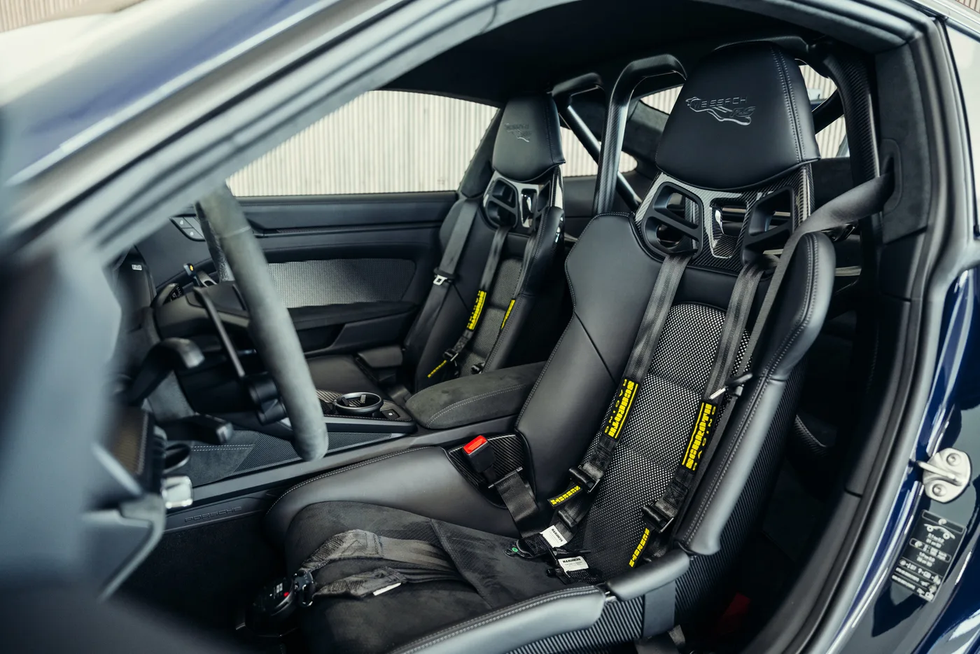 2024 Porsche 911 GT3 RS proposée par un spécialiste de la voiture de collection à Stuttgart, Allemagne, photo 25 sur 25
