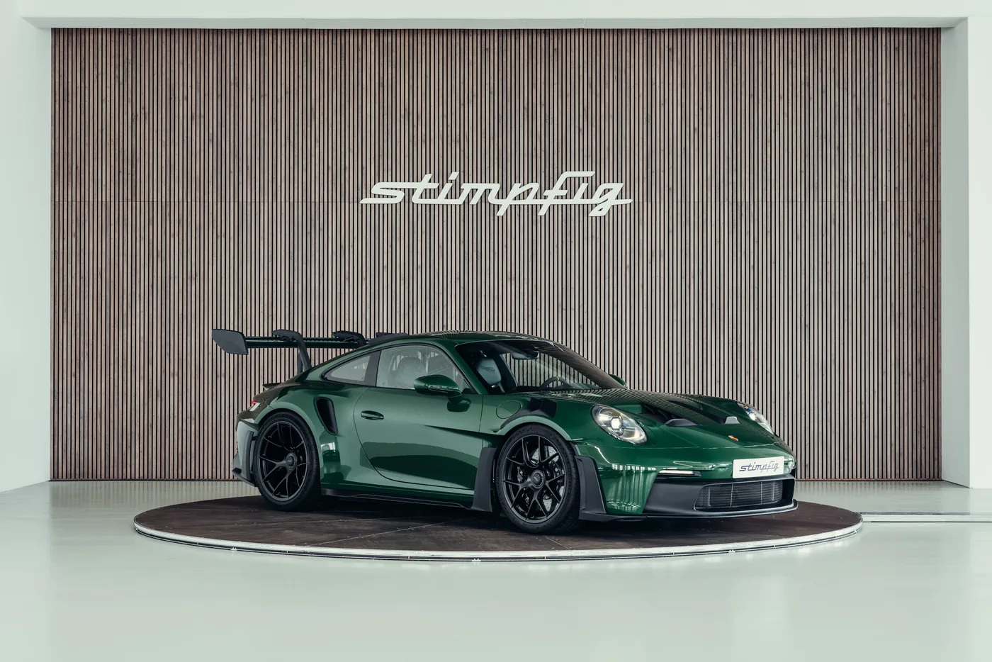 2024 Porsche 911 GT3 RS proposée par un spécialiste de la voiture de collection à Stuttgart, Allemagne, photo 7 sur 25