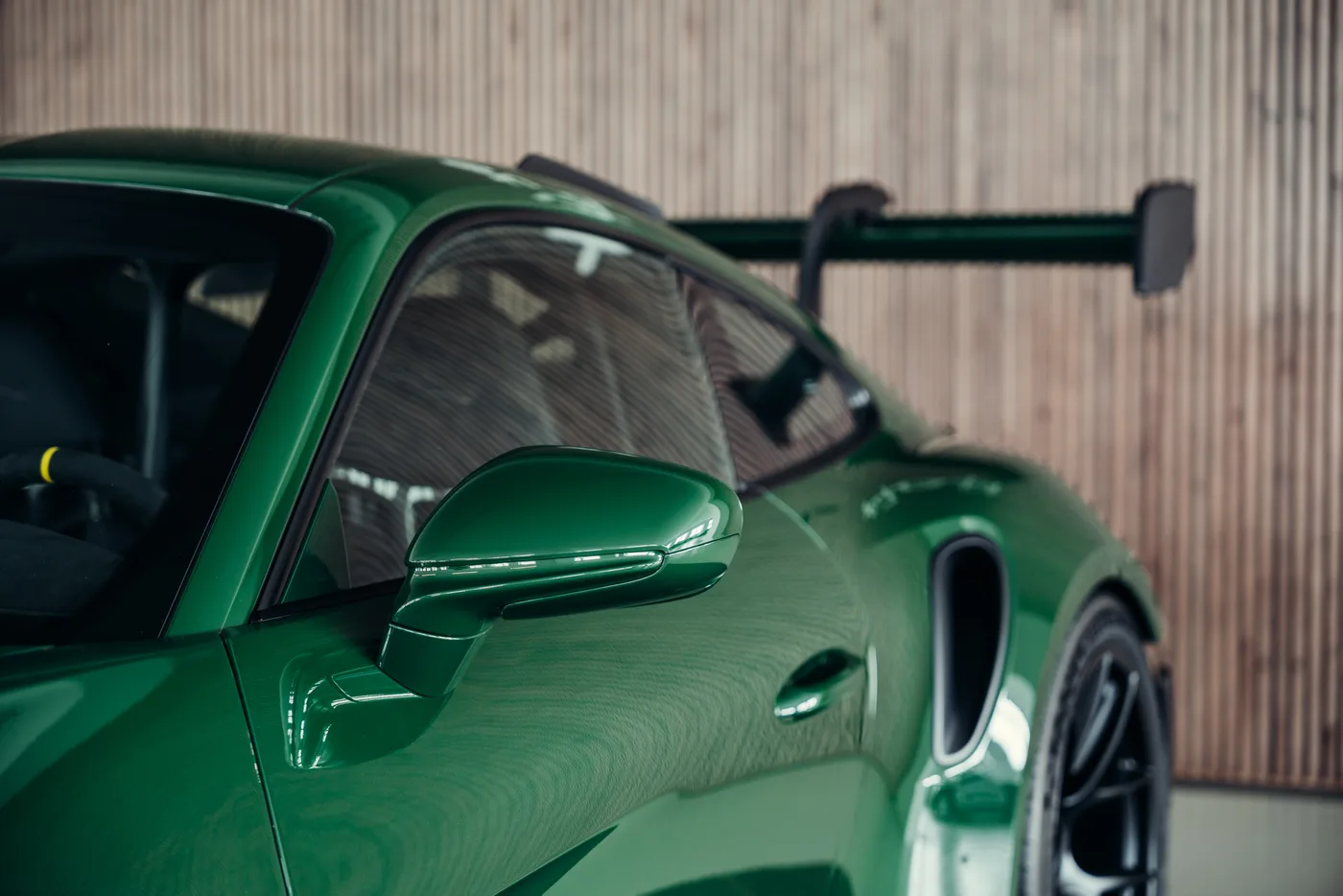 2024 Porsche 911 GT3 RS proposée par un spécialiste de la voiture de collection à Stuttgart, Allemagne, photo 11 sur 25