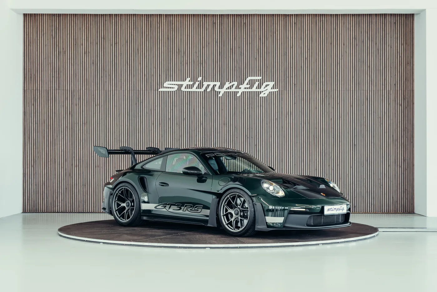 2024 Porsche 911 GT3 RS proposée par un spécialiste de la voiture de collection à Stuttgart, Allemagne, photo 7 sur 25