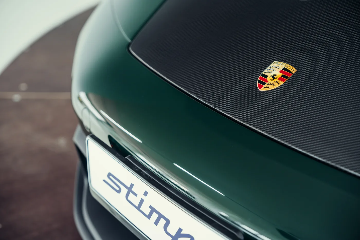 2024 Porsche 911 GT3 RS proposée par un spécialiste de la voiture de collection à Stuttgart, Allemagne, photo 9 sur 25