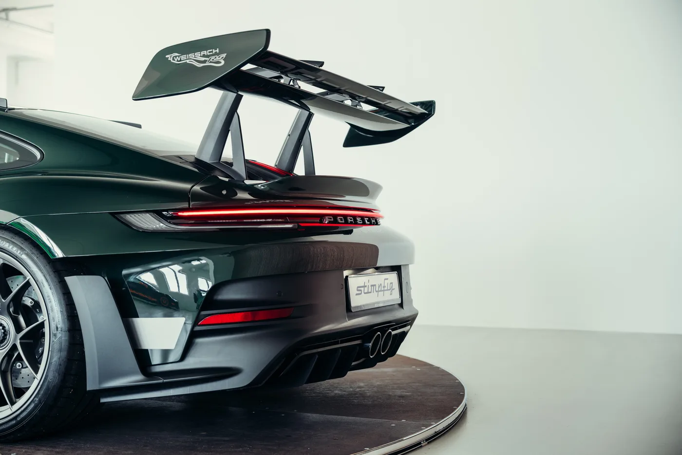 2024 Porsche 911 GT3 RS proposée par un spécialiste de la voiture de collection à Stuttgart, Allemagne, photo 14 sur 25