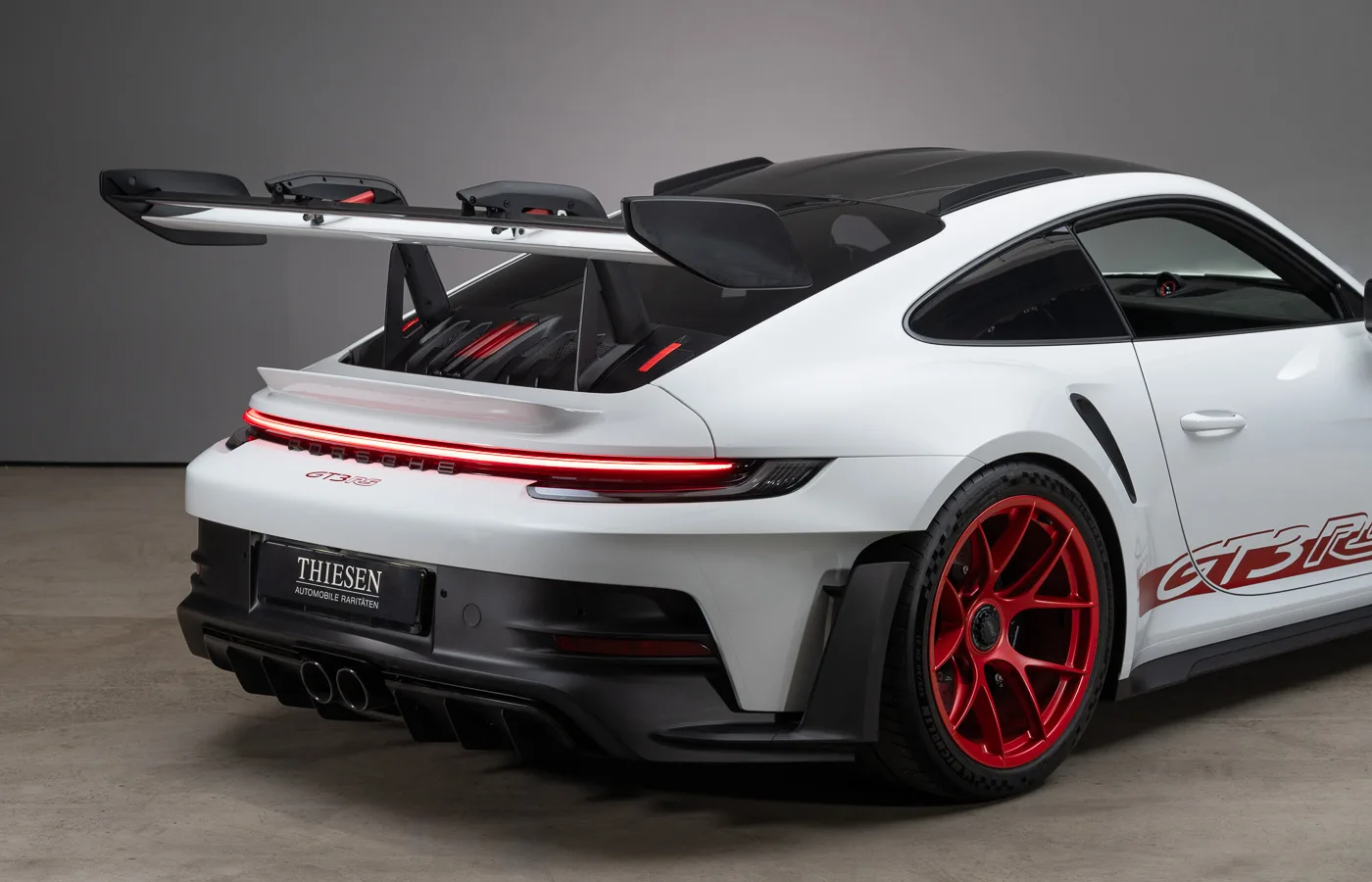 2024 Porsche 911 GT3 RS Weissach (992), 7/30