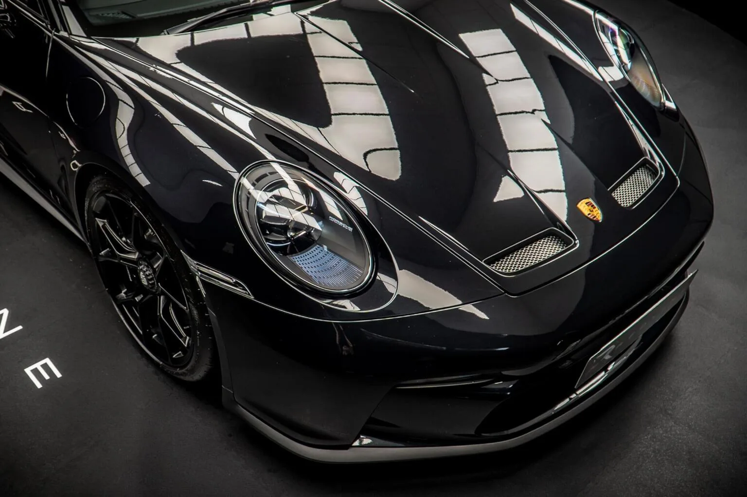 2024 Porsche 911 GT3 Touring, 10/30