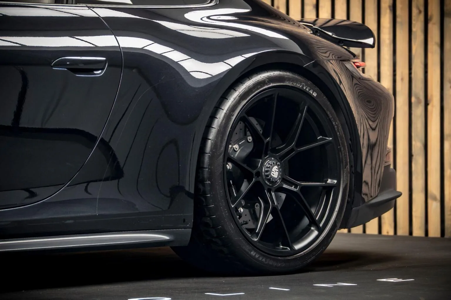 2024 Porsche 911 GT3 Touring, 15/30