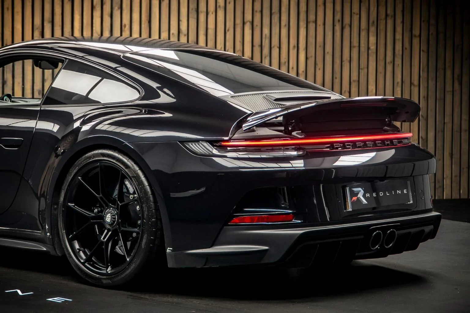 2024 Porsche 911 GT3 Touring, 16/30