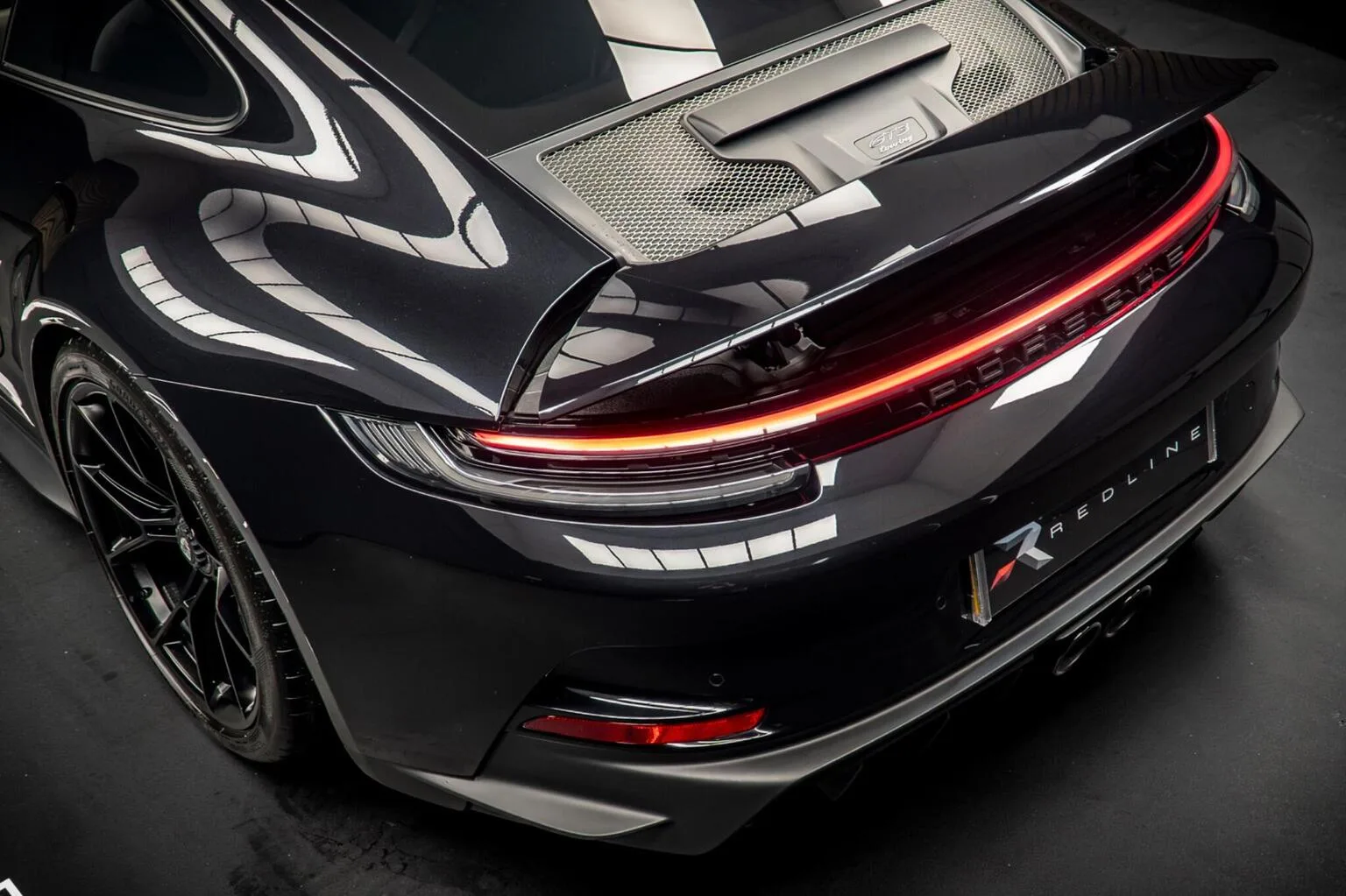2024 Porsche 911 GT3 Touring, 18/30