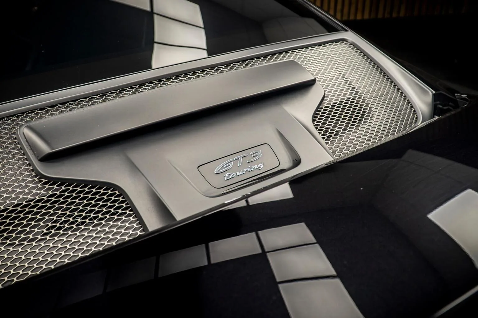 2024 Porsche 911 GT3 Touring, 19/30