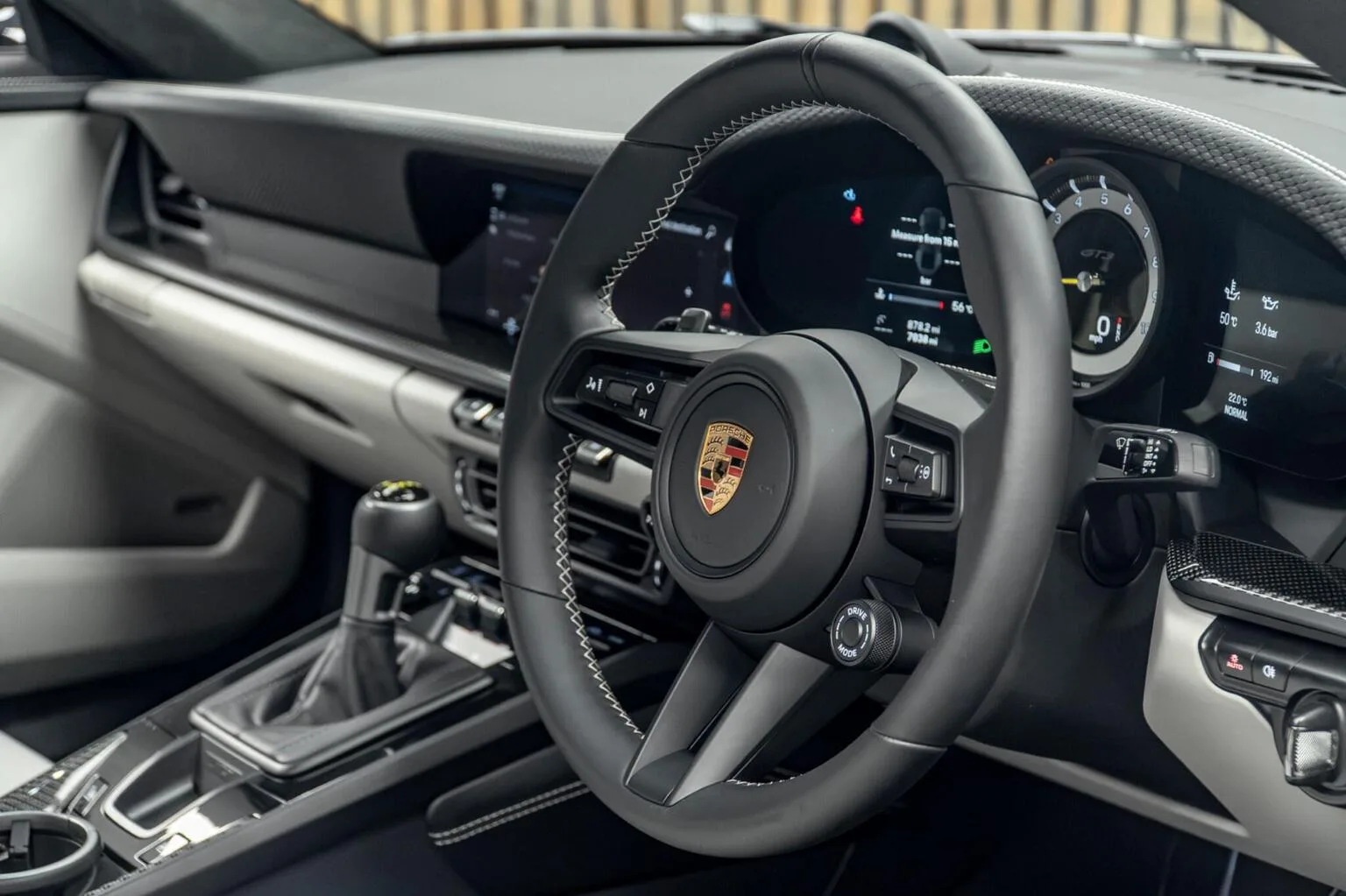 2024 Porsche 911 GT3 Touring, 29/30