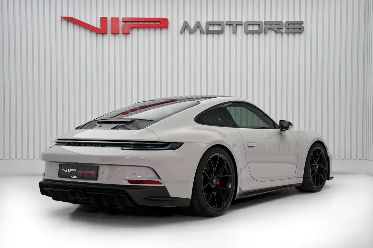 2024 Porsche 911 GT3 Touring, 4/12