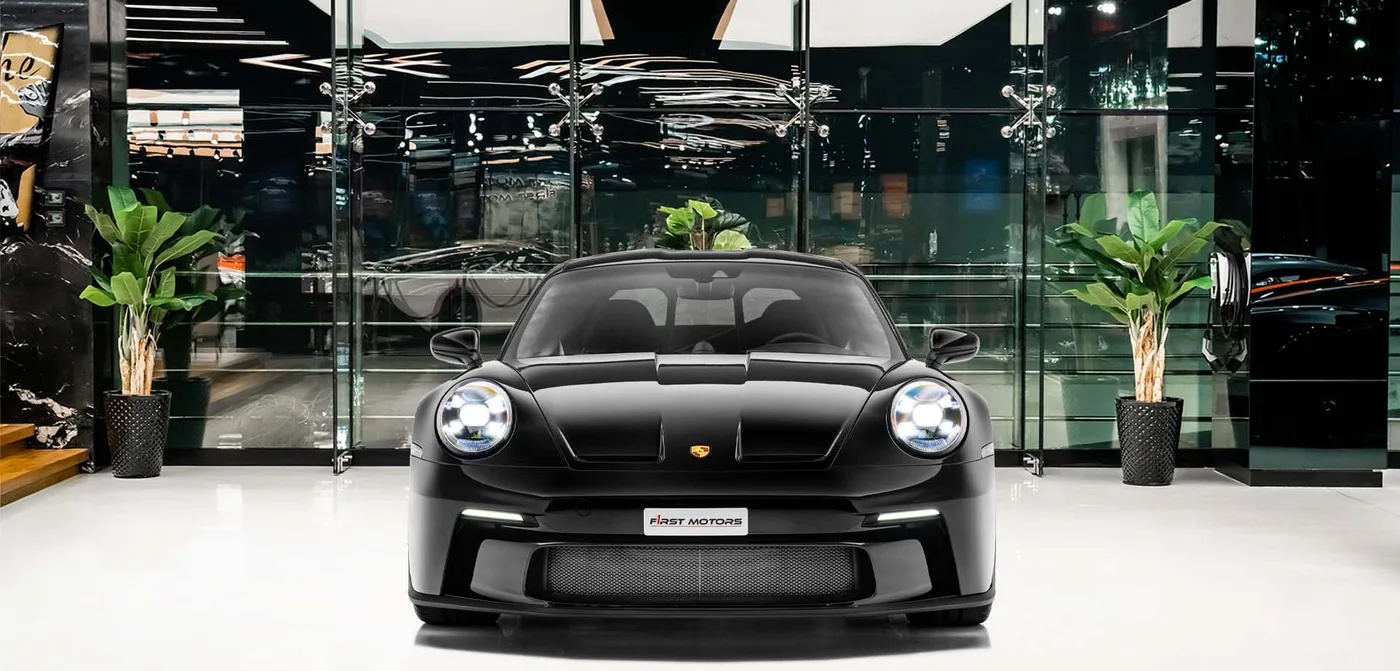 2024 Porsche 911 S/T angeboten von einem Fachhändler in Dubai, Vereinigte Arabische Emirate, Außenansicht 3