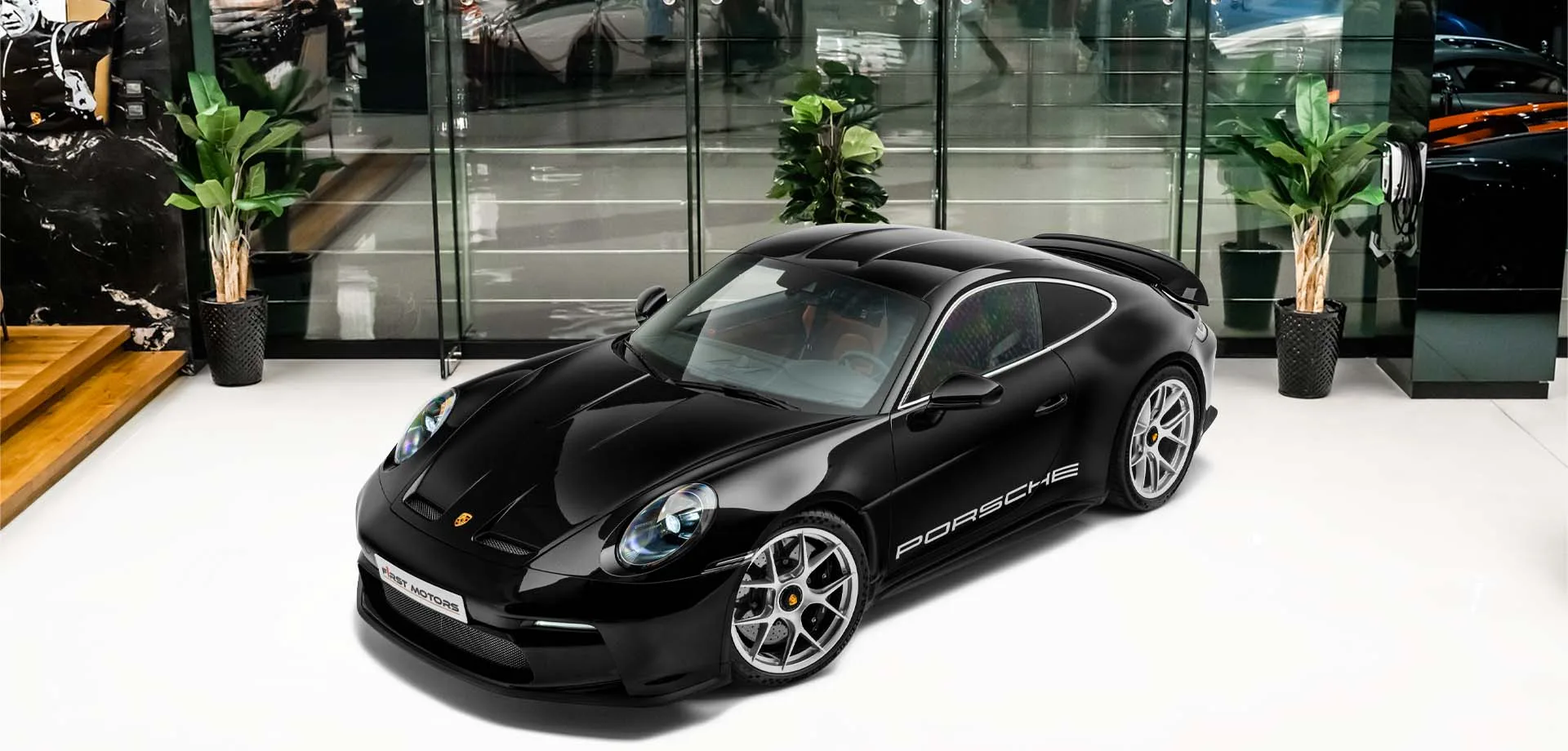 2024 Porsche 911 S/T angeboten von einem Fachhändler in Dubai, Vereinigte Arabische Emirate, Hauptfoto