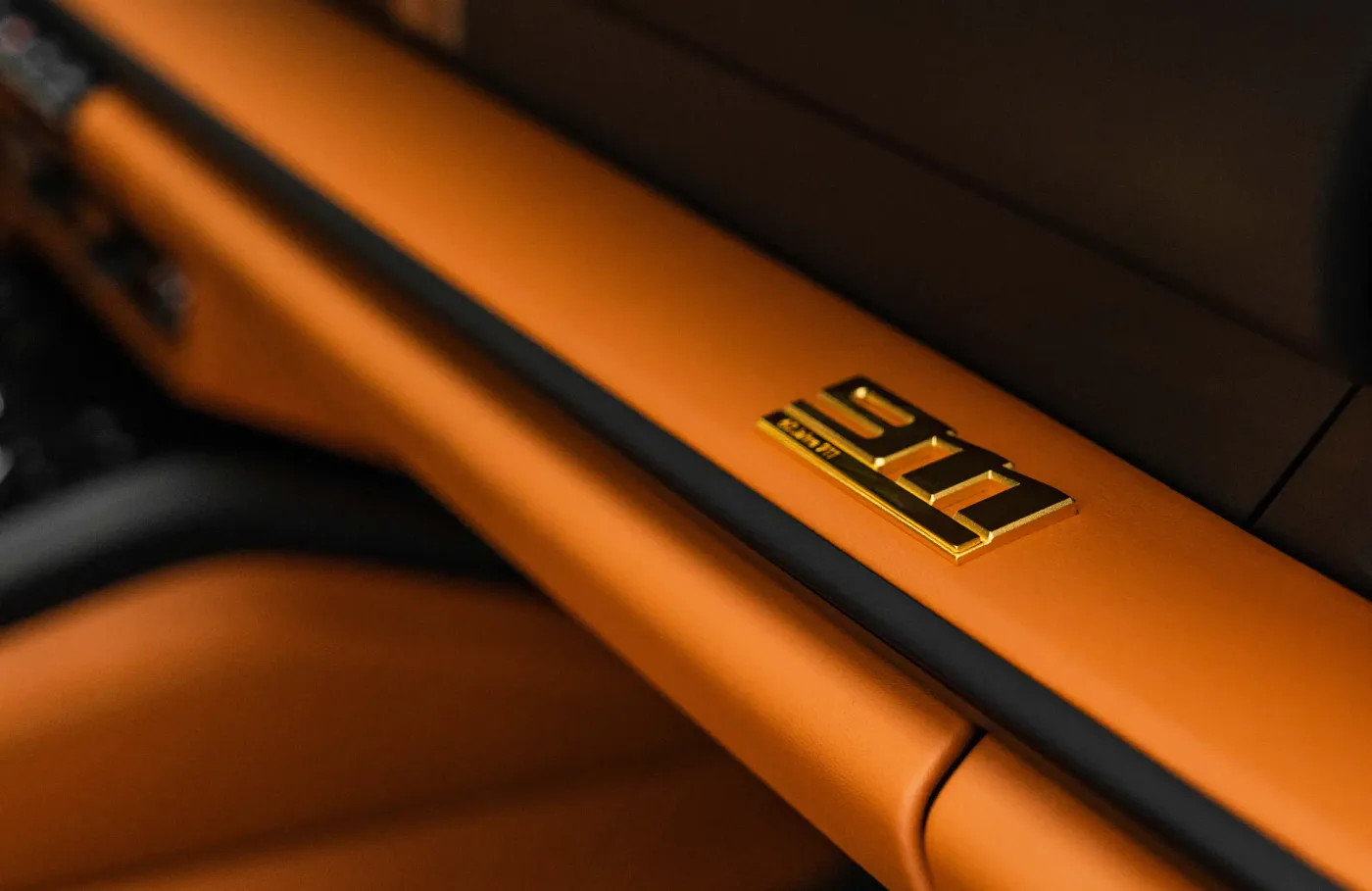 2024 Porsche 911 S/T proposée par un concessionnaire spécialisé à Dubai, Émirats arabes unis, photo 9 sur 10