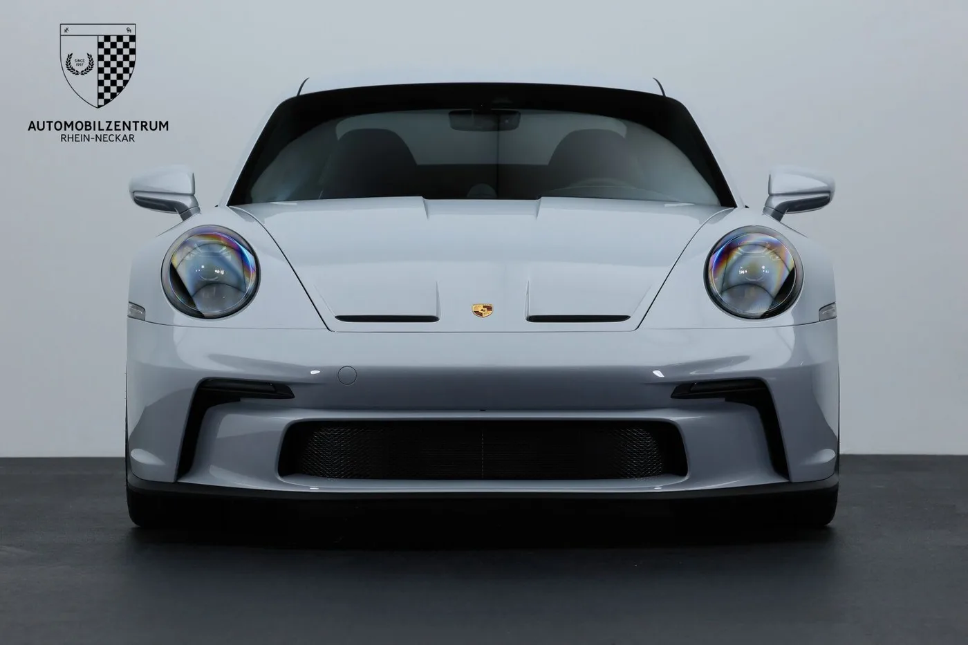 2024 Porsche 911 S/T proposée par un spécialiste de la supercar à Viernheim, Allemagne, photo 2 sur 25