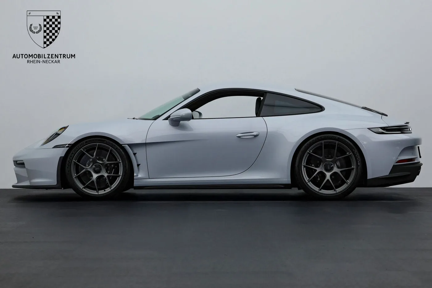 2024 Porsche 911 S/T proposée par un spécialiste de la supercar à Viernheim, Allemagne, photo 4 sur 25