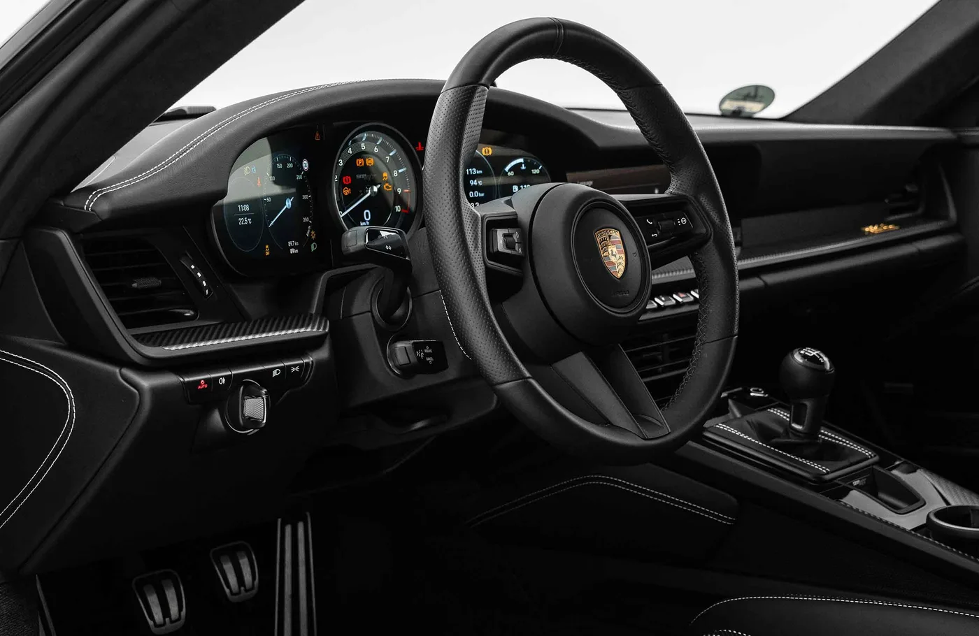 2024 Porsche 911 S/T angeboten von einem Fachhändler in Dubai, Vereinigte Arabische Emirate, Foto 5 von 10