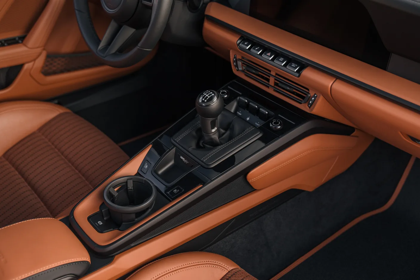 2024 Porsche 911 S/T, 18/30
