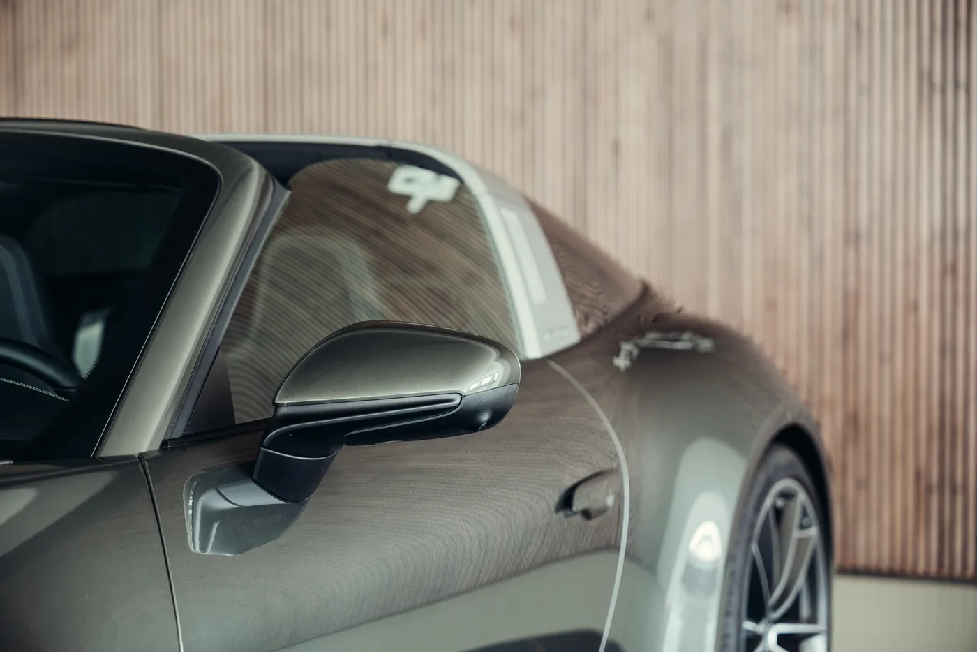 2024 Porsche 911 Targa 4 proposée par un spécialiste de la voiture de collection à Stuttgart, Allemagne, photo 11 sur 25