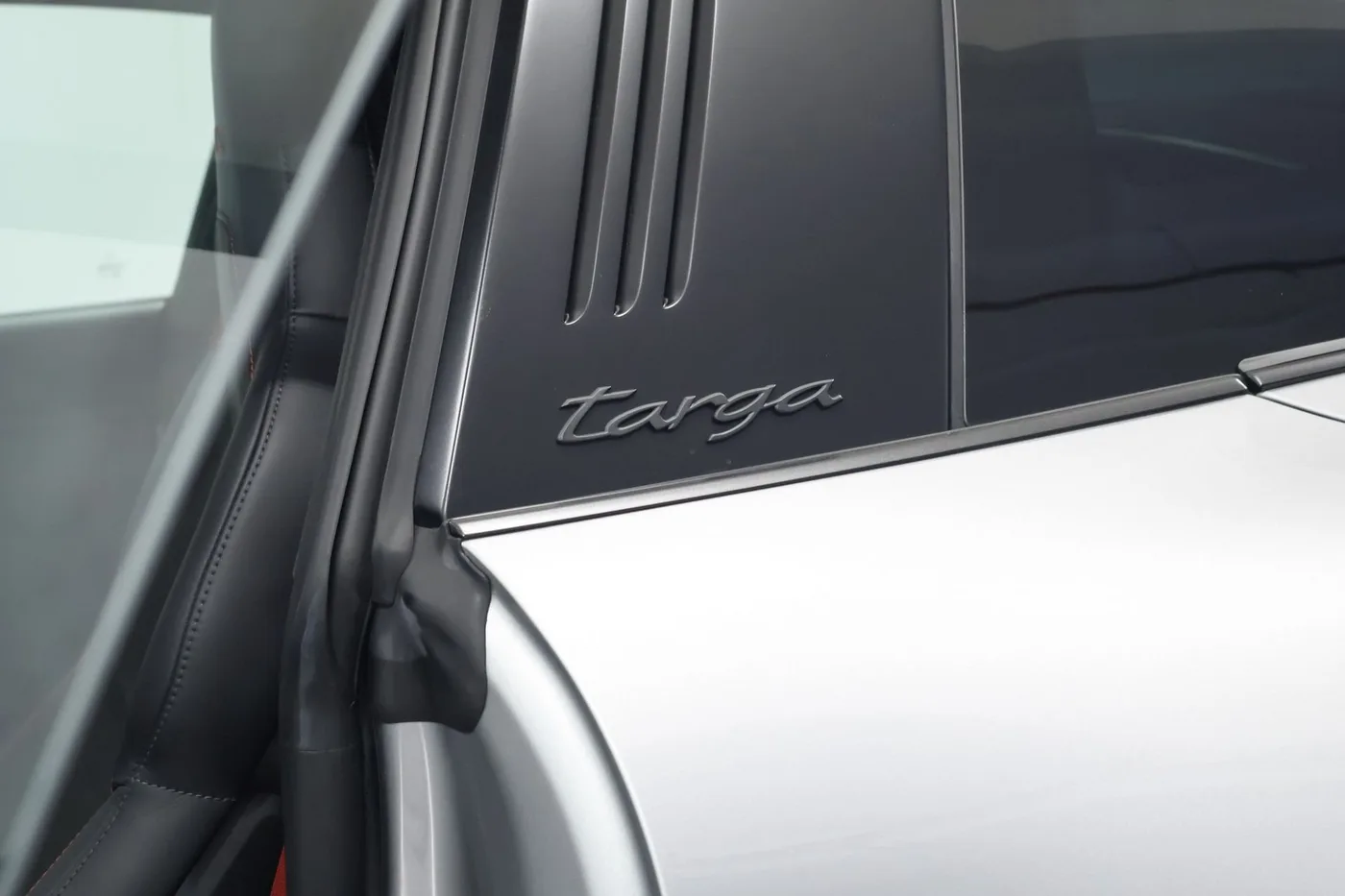 2024 Porsche 911 Targa 4 GTS angeboten von einem Supersportwagenhändler in Zibido San Giacomo, Italien, Foto 15 von 21