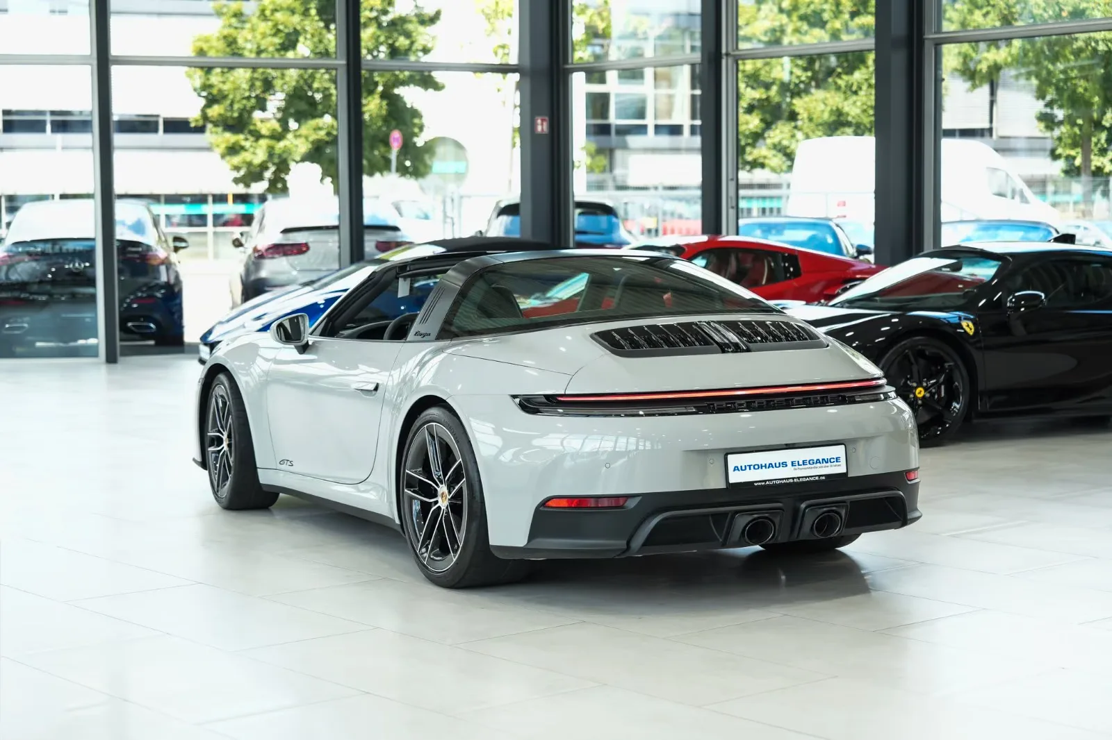 2024 Porsche 911 Targa 4 GTS, 8/30