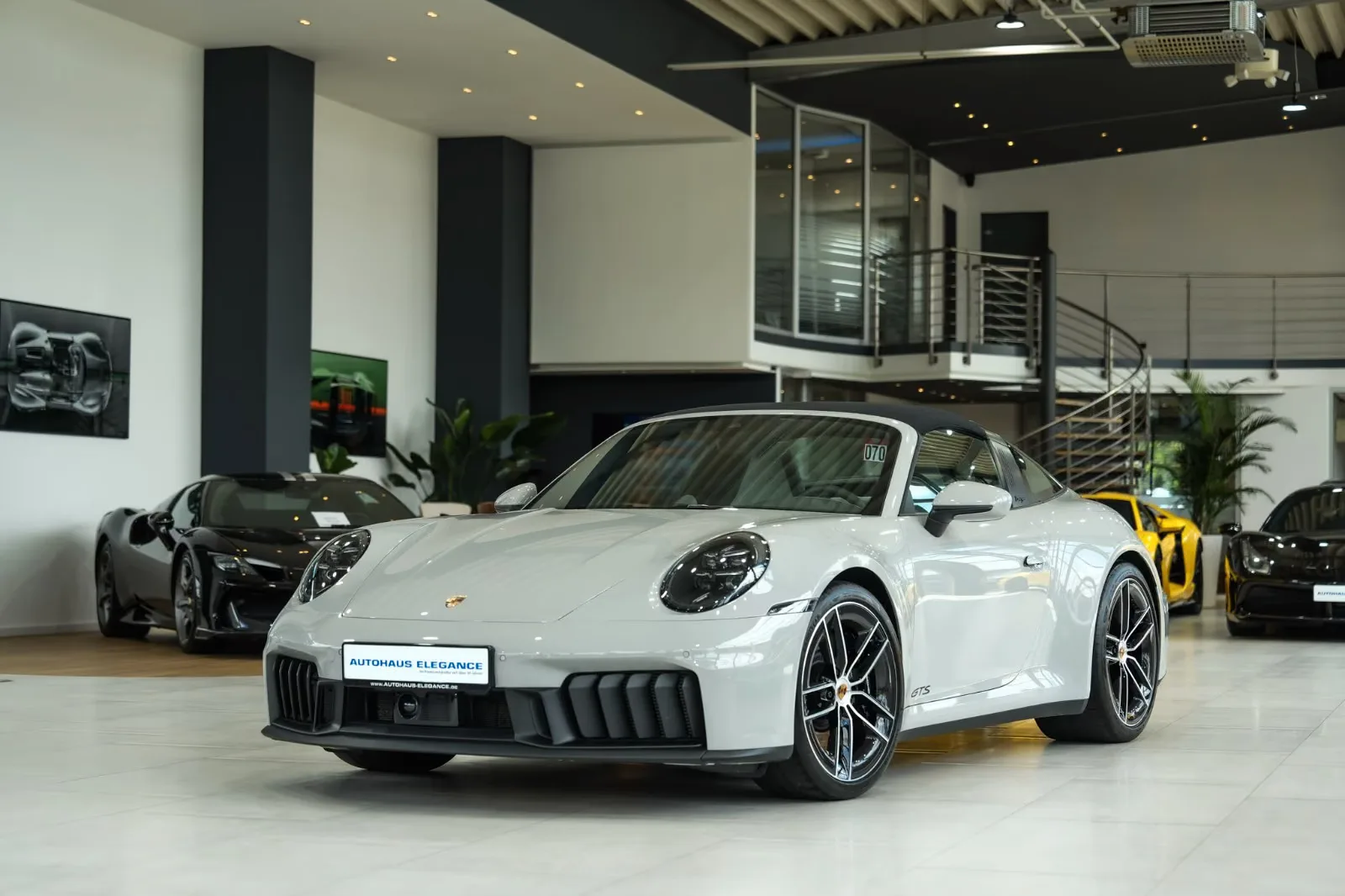 2024 Porsche 911 Targa 4 GTS, 30/30