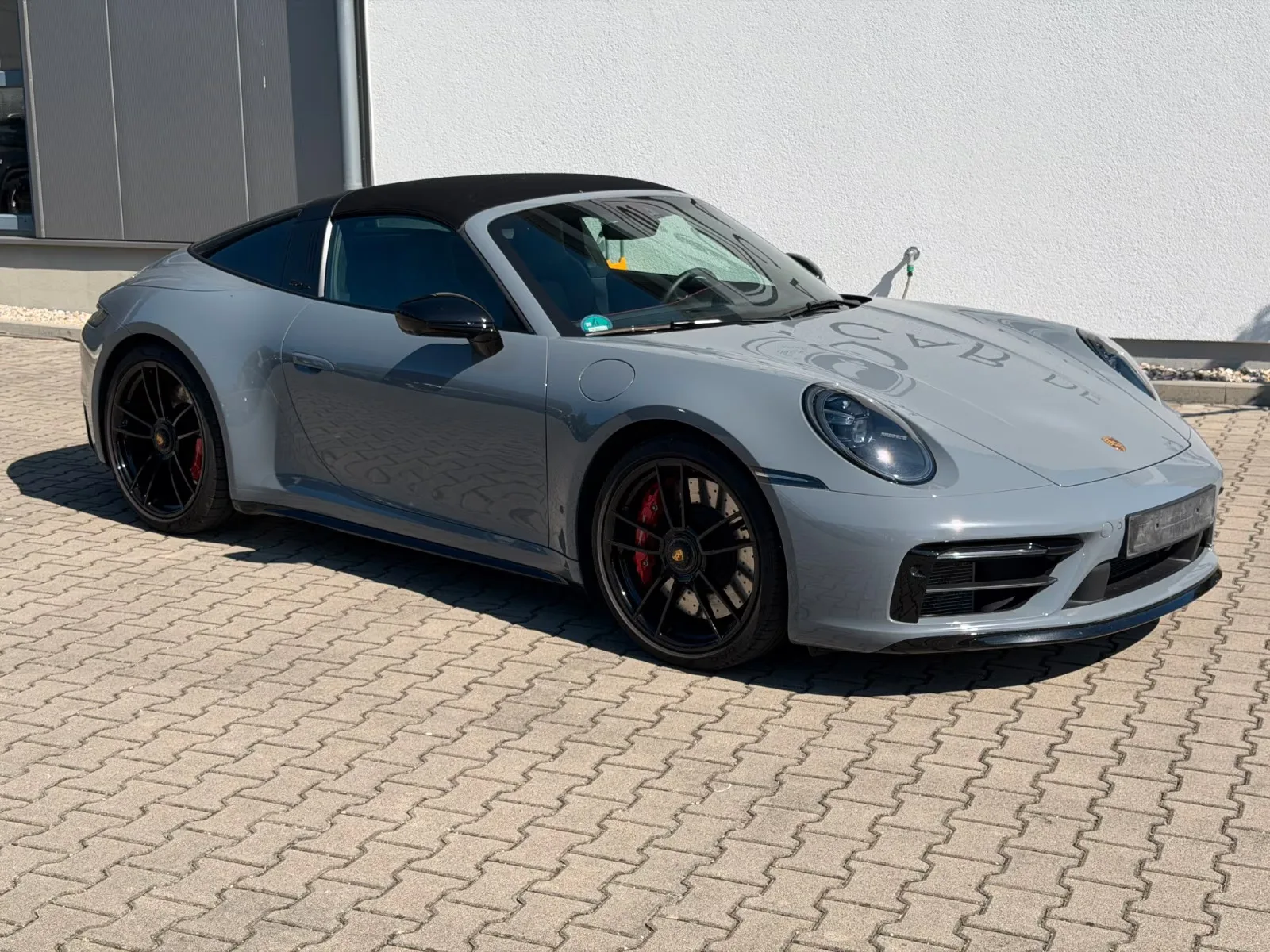 2024 Porsche 911 Targa 4 GTS, 4/25