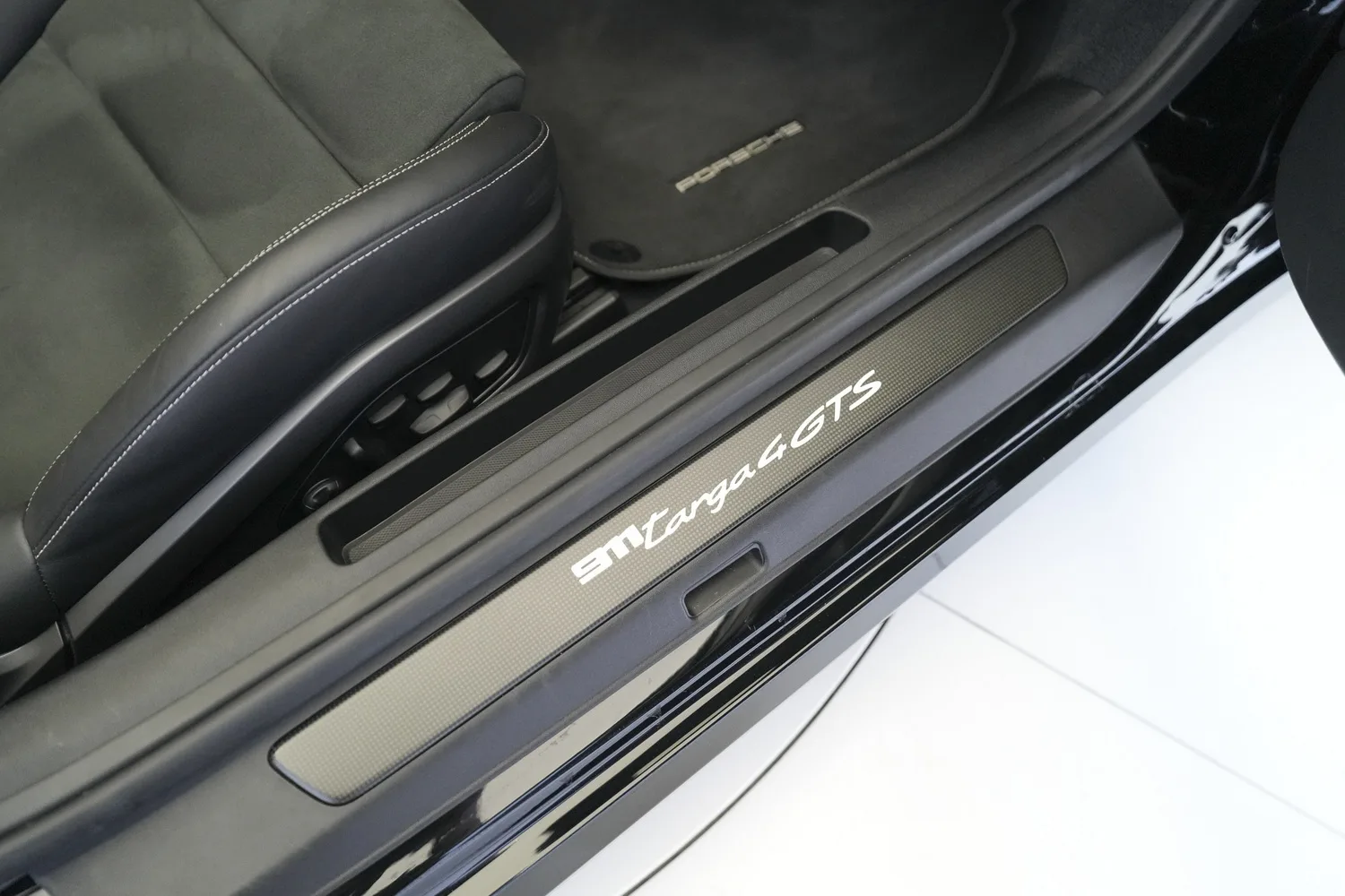 2024 Porsche 911 Targa 4 GTS, 7/14