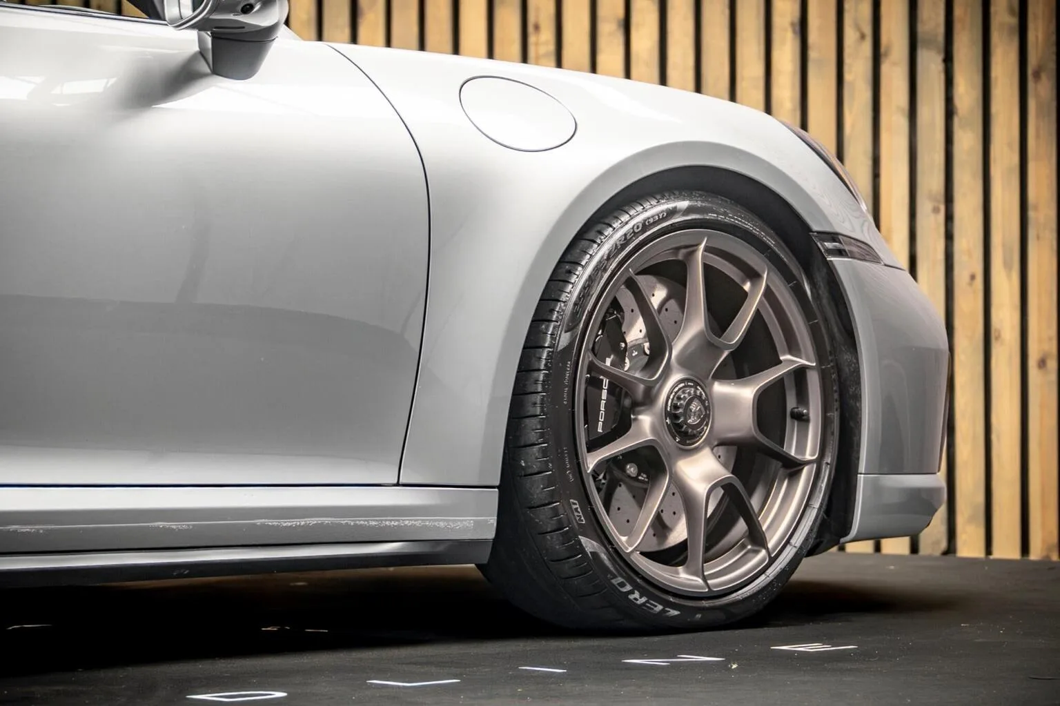 2024 Porsche 911 Turbo 50 Years, 13/30