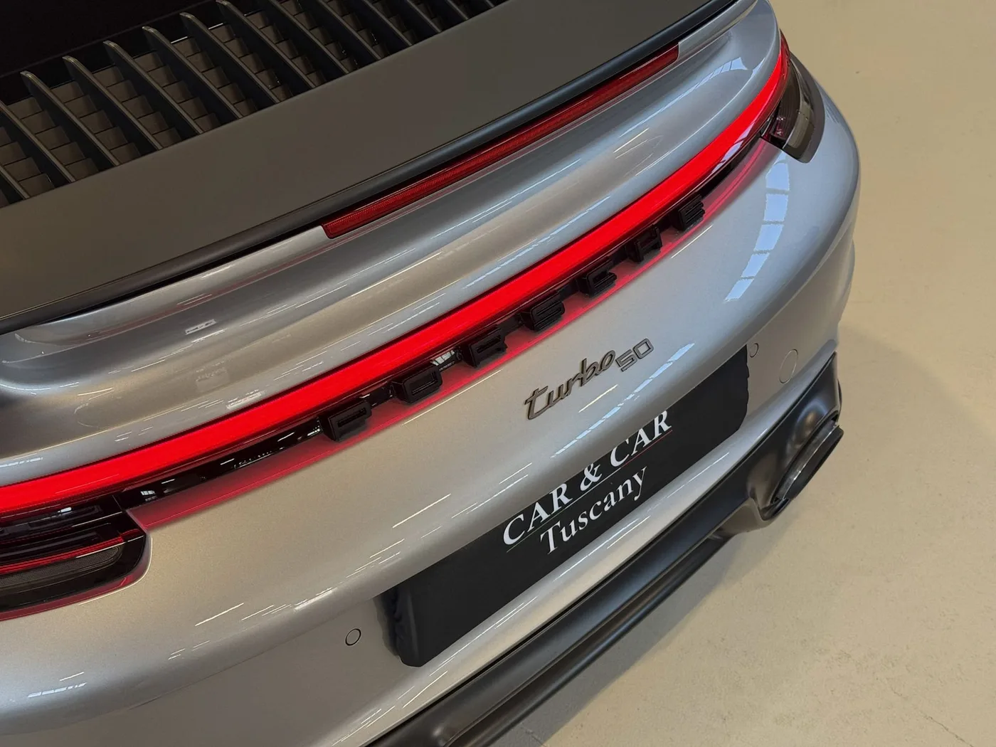 2024 Porsche 911 Turbo offered by a specialist dealer in Lucca, Italy, photo 18 of 18