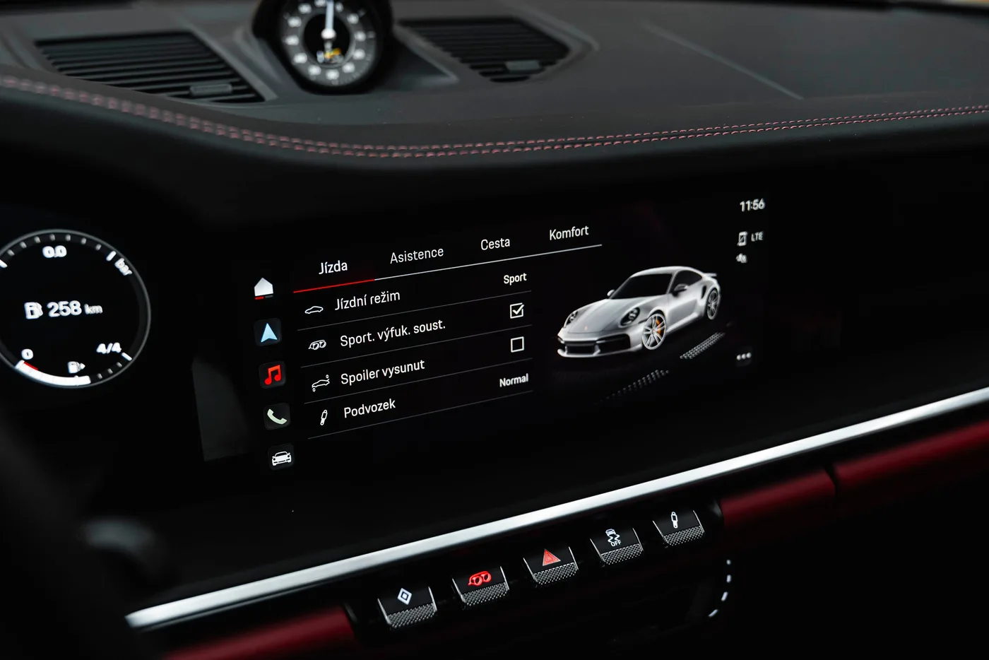 2024 Porsche 911 Turbo proposée par un concessionnaire spécialisé à Bratislava, Slovaquie, photo 12 sur 15