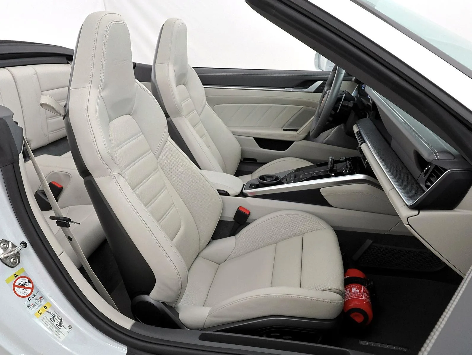 2024 Porsche 911 Turbo Cabriolet, 21/27