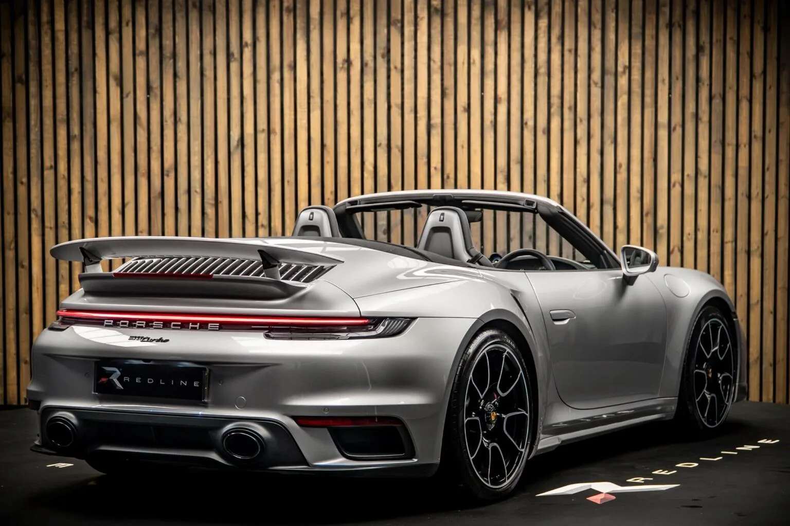 2024 Porsche 911 Turbo Cabriolet, 4/30