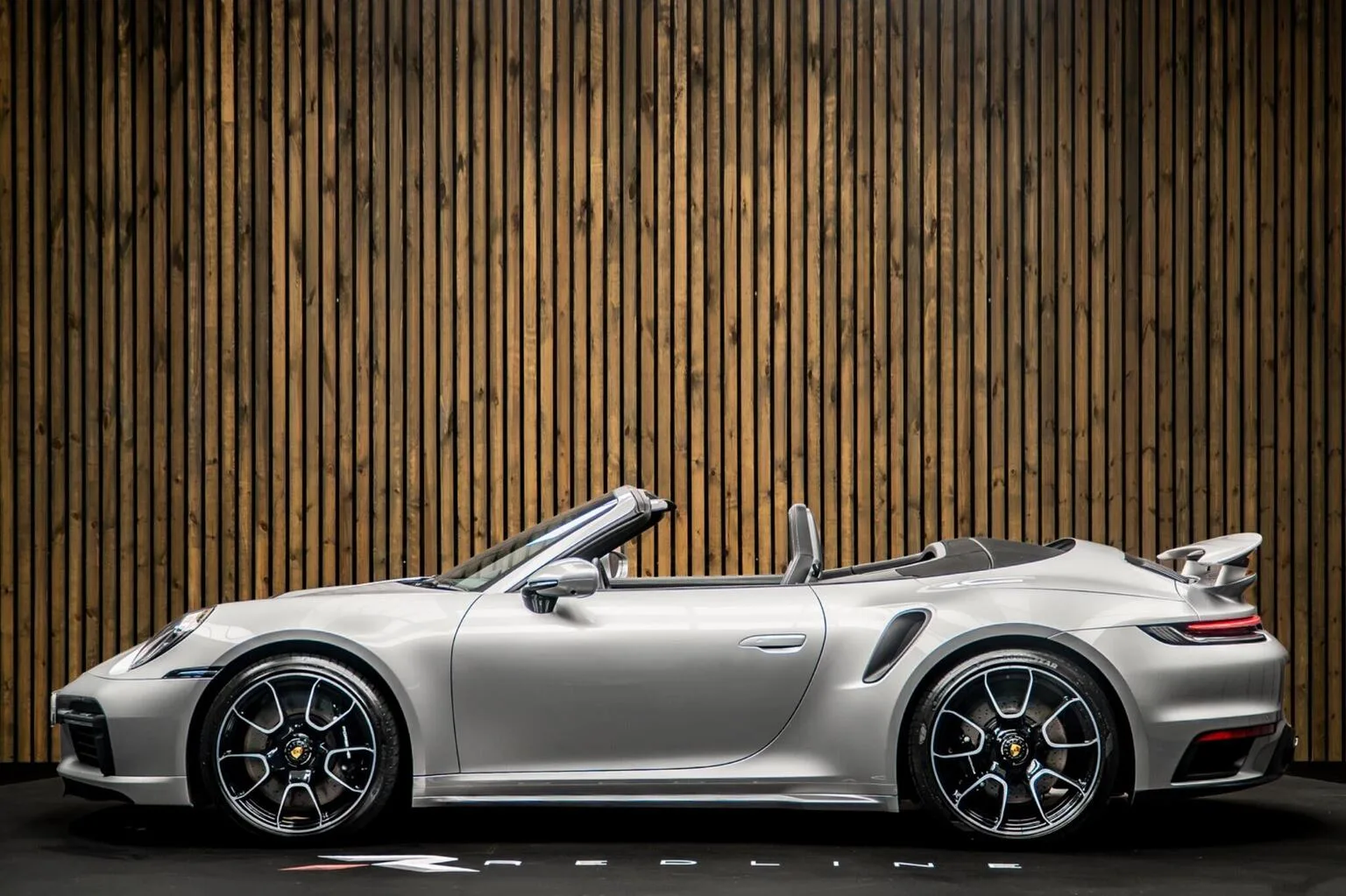 2024 Porsche 911 Turbo Cabriolet, 7/30