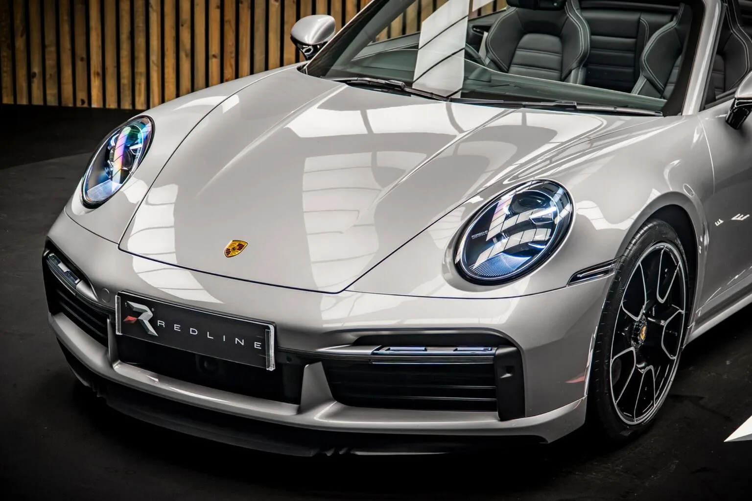 2024 Porsche 911 Turbo Cabriolet, 15/30