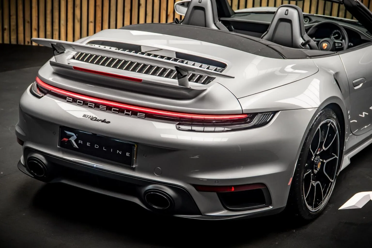 2024 Porsche 911 Turbo Cabriolet, 22/30