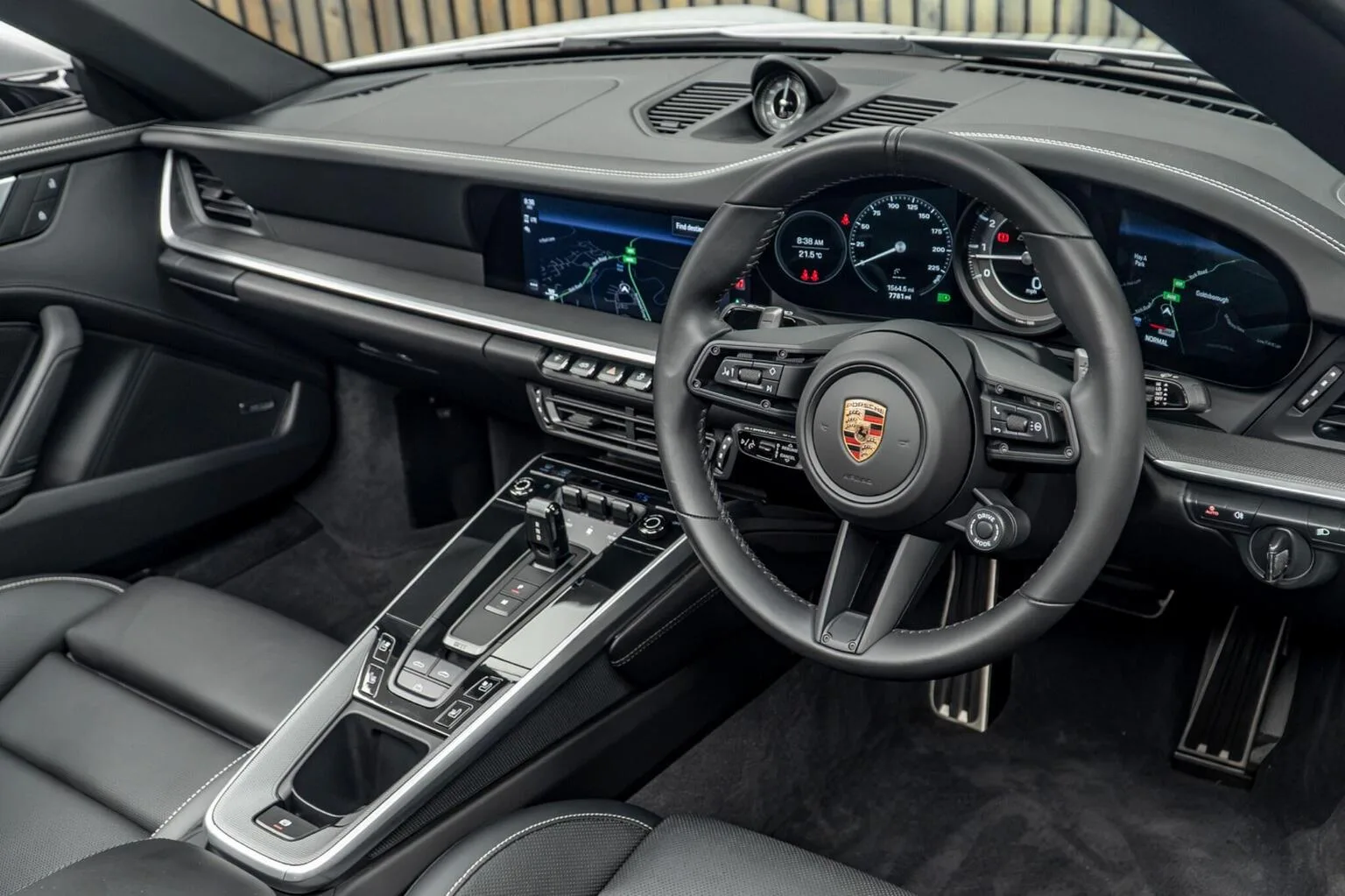 2024 Porsche 911 Turbo Cabriolet, 23/30