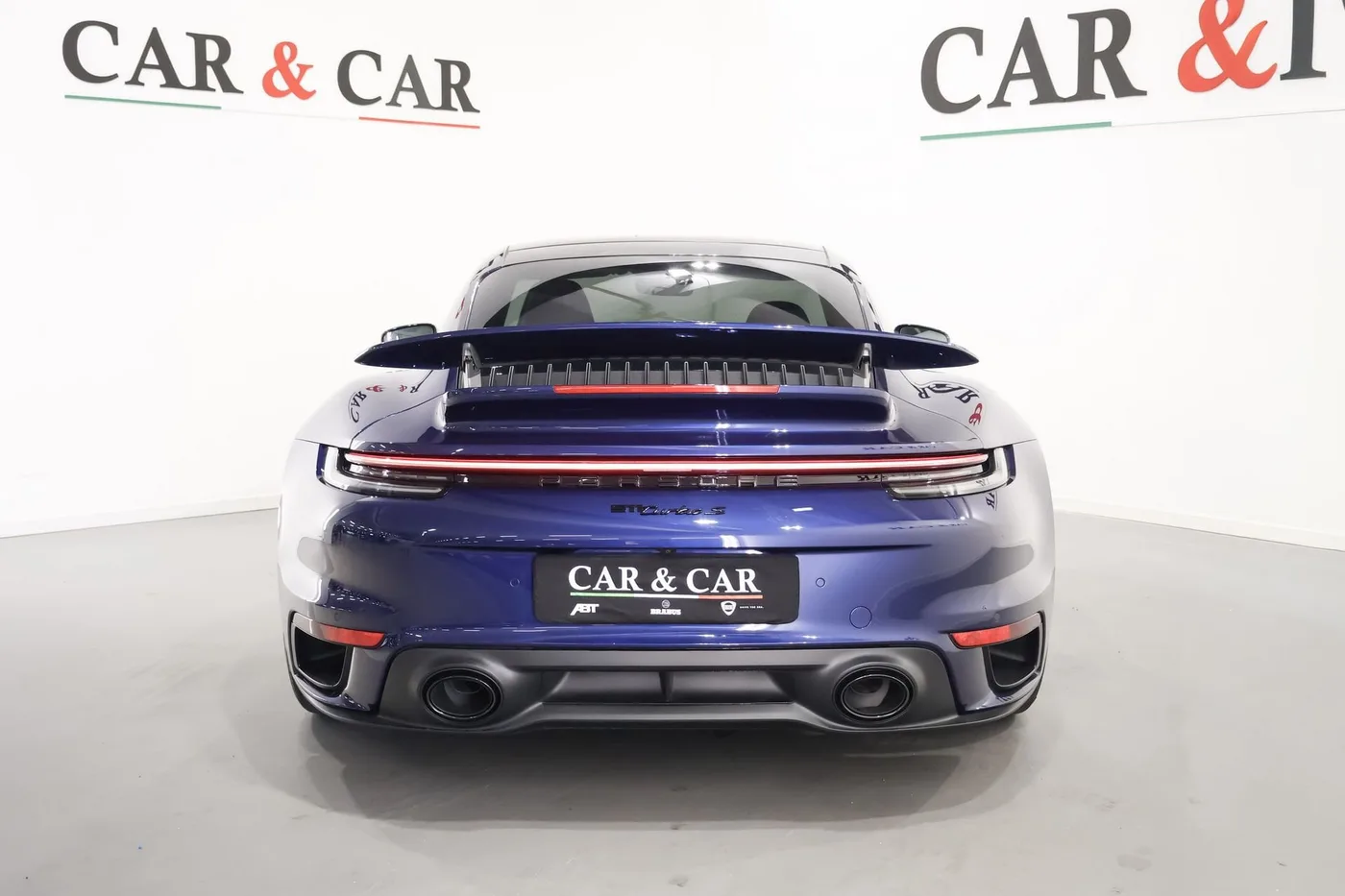 2024 Porsche 911 Turbo S proposée par un spécialiste de la supercar à Zibido San Giacomo, Italie, photo 4 sur 25