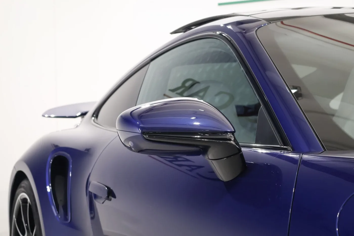 2024 Porsche 911 Turbo S proposée par un spécialiste de la supercar à Zibido San Giacomo, Italie, photo 13 sur 25