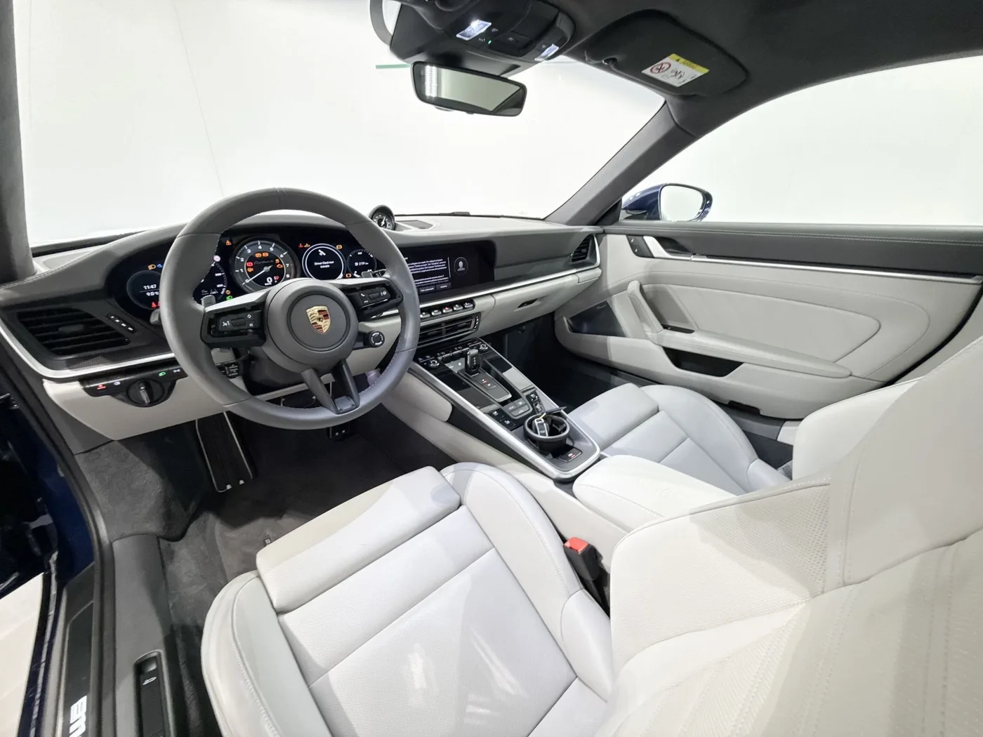 2024 Porsche 911 Turbo S proposée par un spécialiste de la supercar à Zibido San Giacomo, Italie, photo 18 sur 25