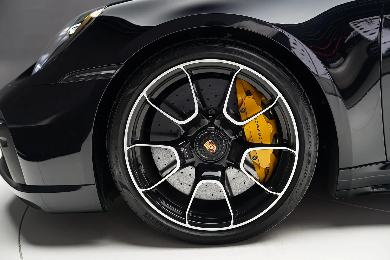 2024 Porsche 911 Turbo S Cabriolet, 18/18
