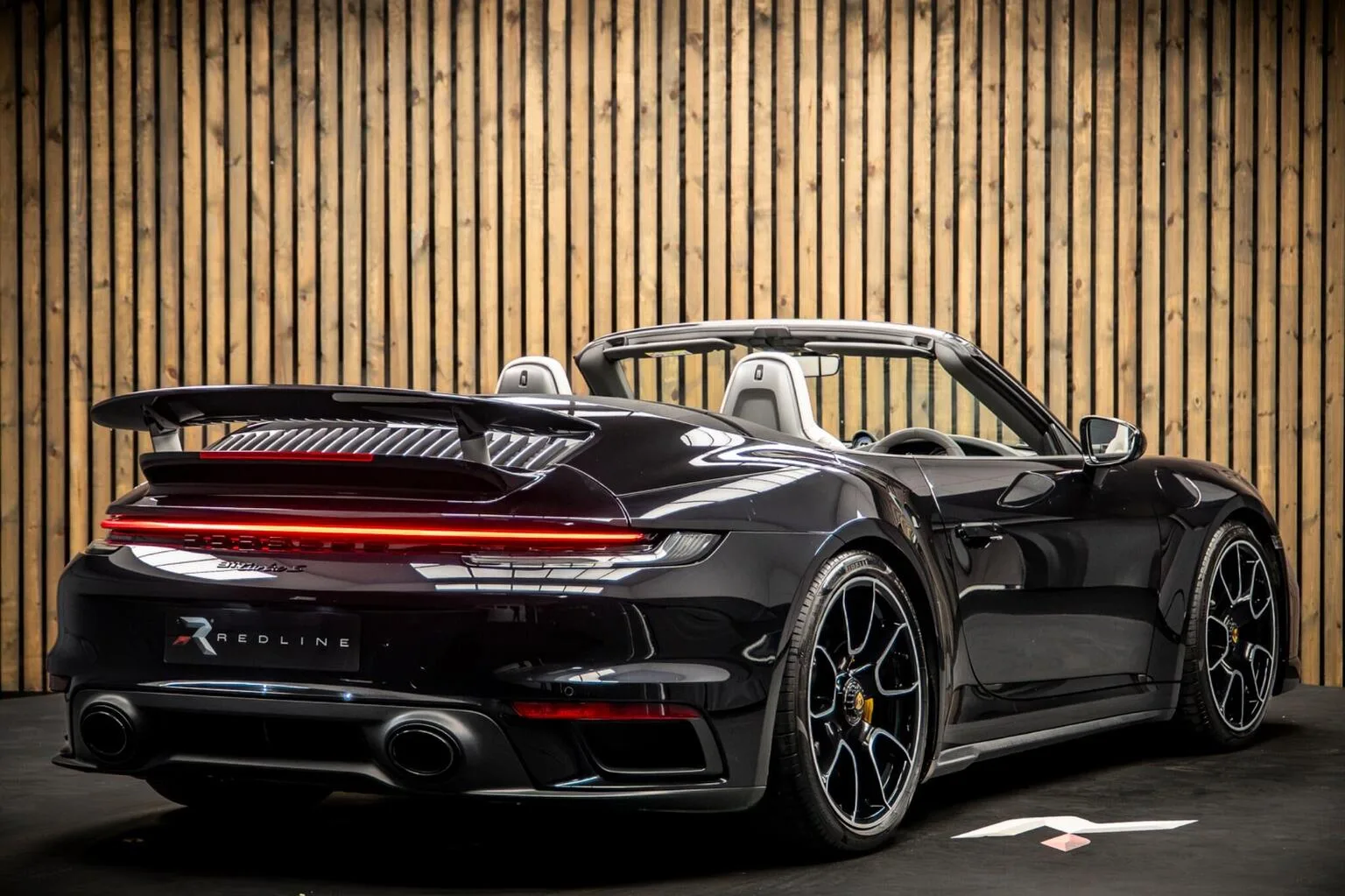 2024 Porsche 911 Turbo S Cabriolet, 4/30