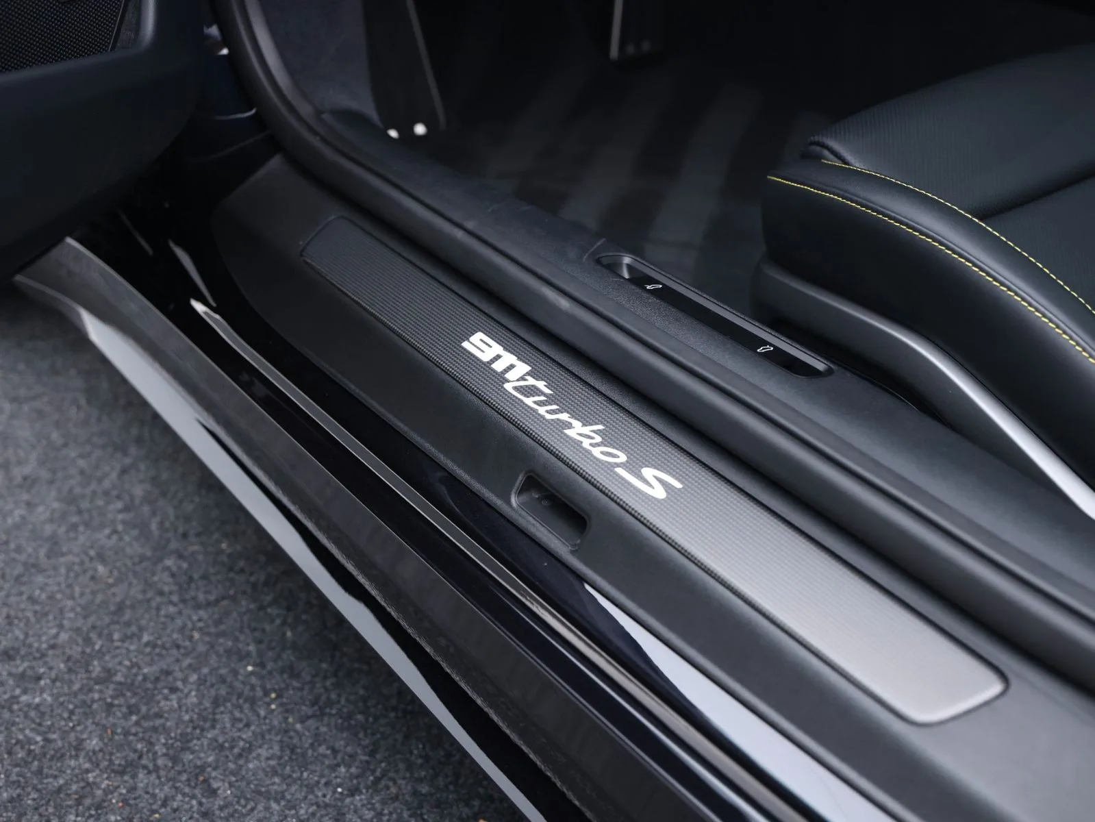 2024 Porsche 911 Turbo S 992, 20/30
