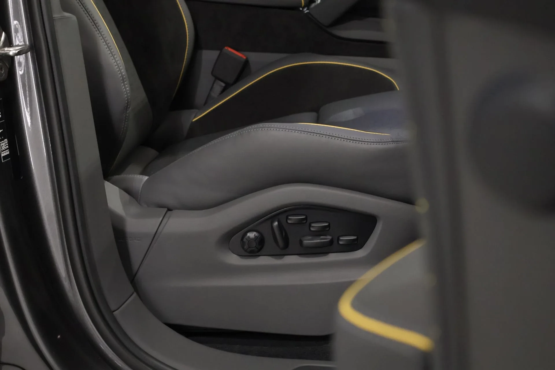 2024 Porsche Cayenne, 25/30
