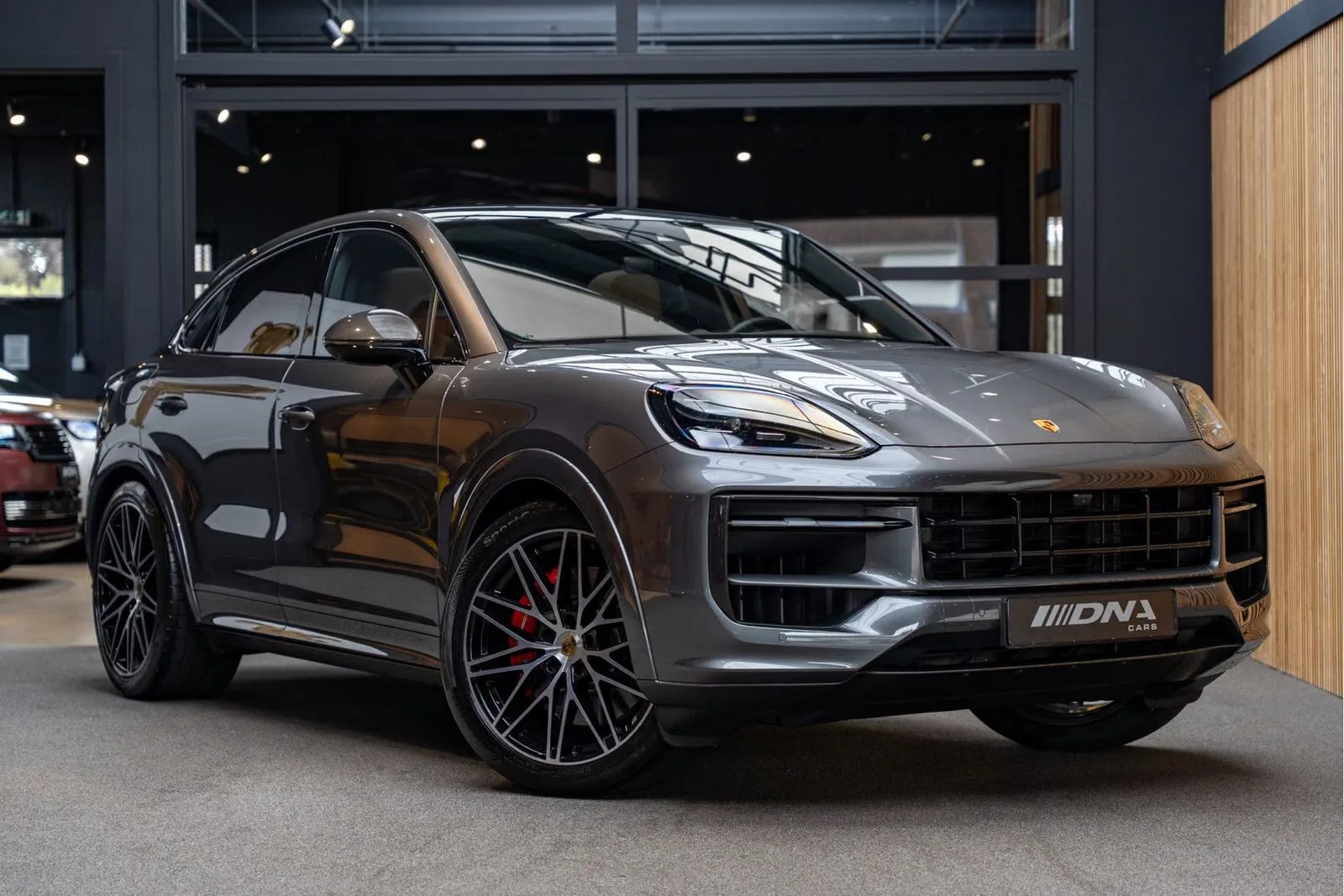2024 Porsche Cayenne Coupé S E-Hybrid offered by a specialist dealer in Naarden, Netherlands, main photo